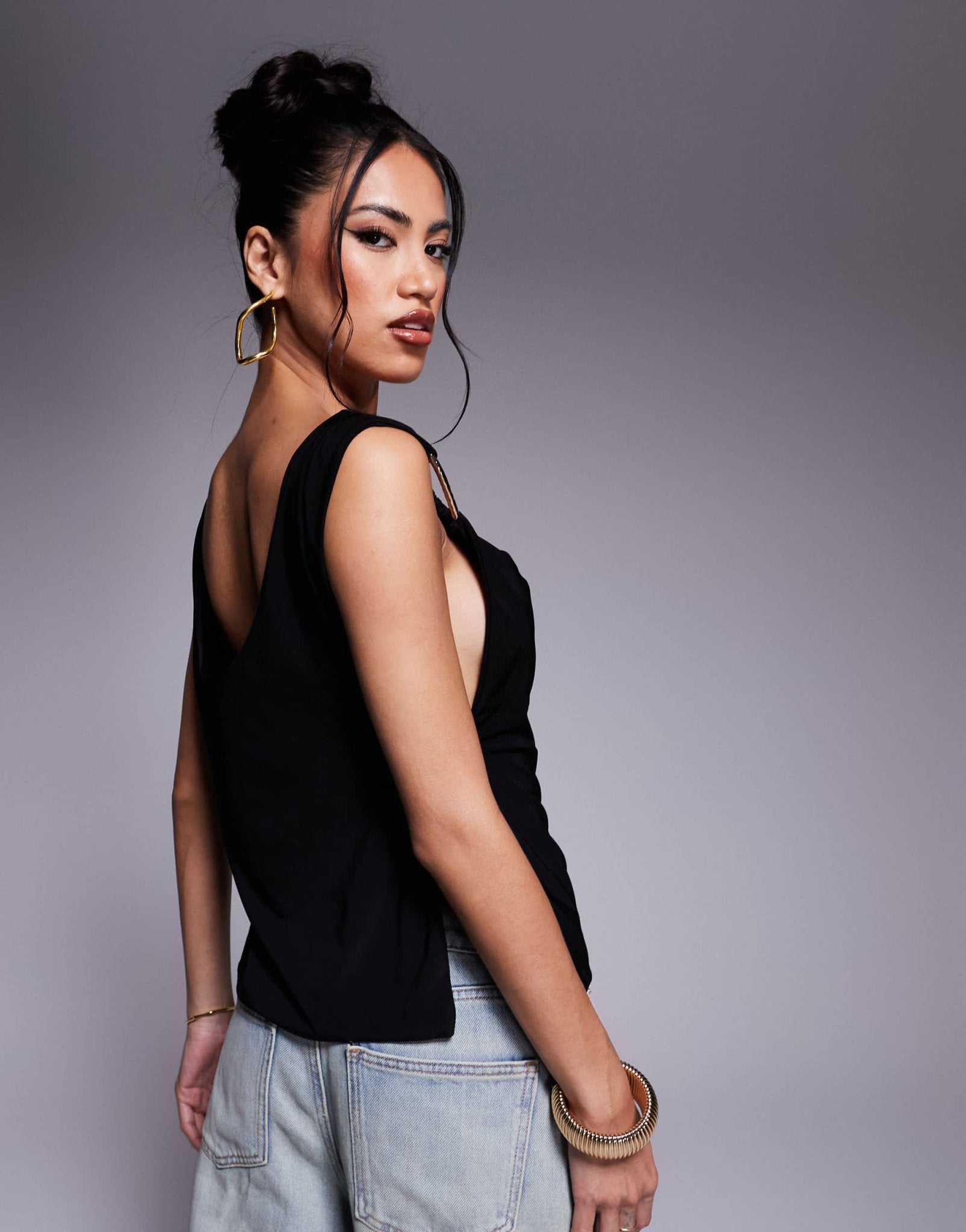 Fashionkilla exclusive slinky double sculpted metal ring detail cowl neck open side top in black - ASOS Sample Sale