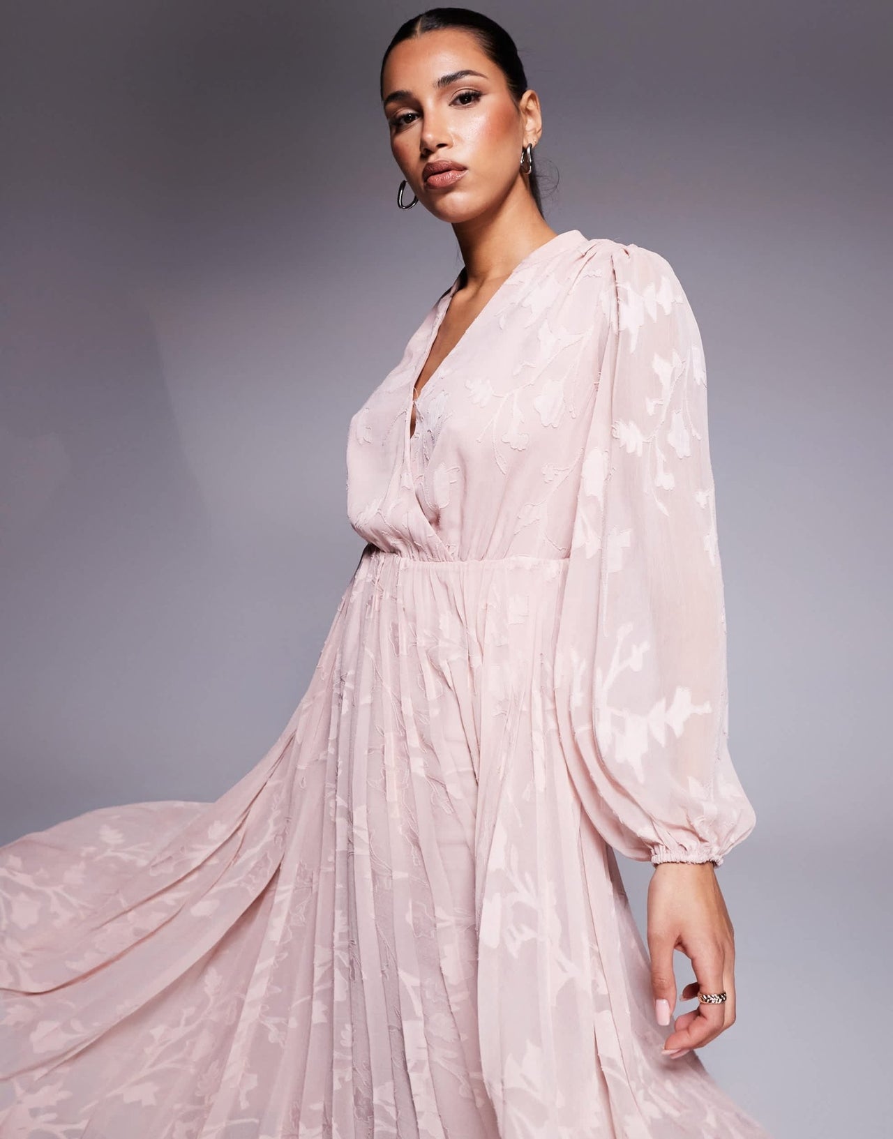 Forever New belted textured maxi dress in pink - ASOS Sample Sale