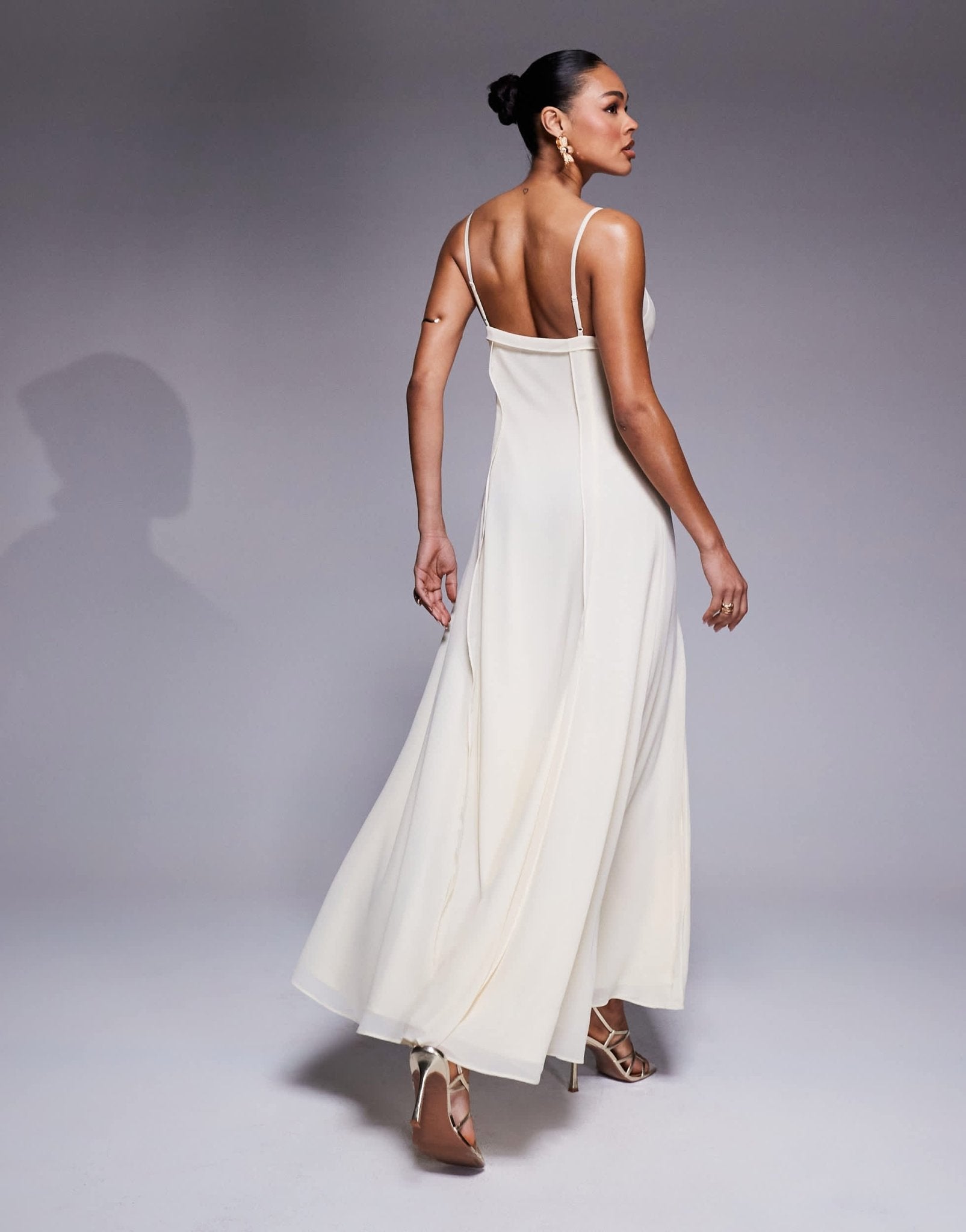 Forever New criss cross godet maxi dress in cream - ASOS Sample Sale