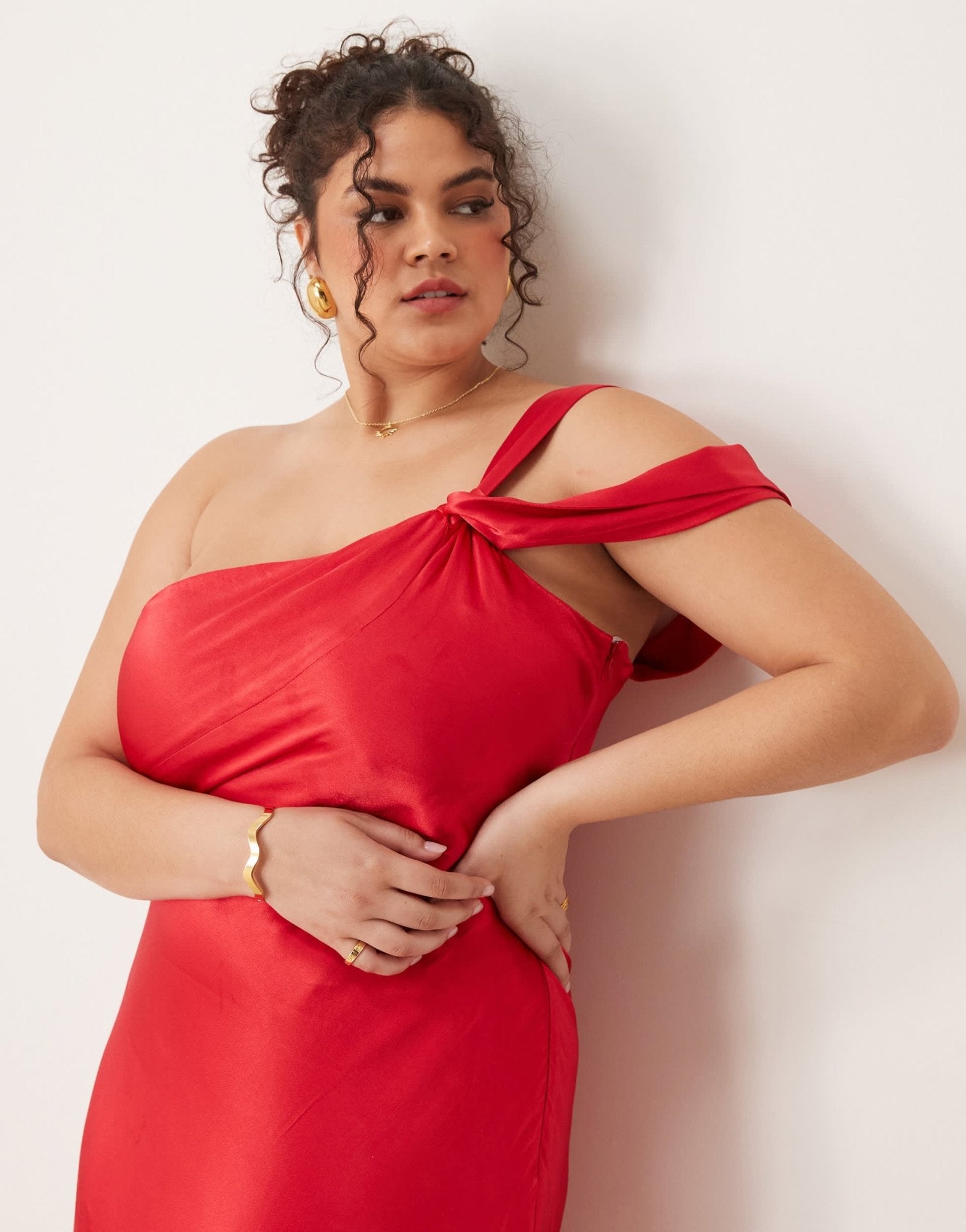 Forever New Curve off shoulder satin midaxi dress in red - ASOS Sample Sale
