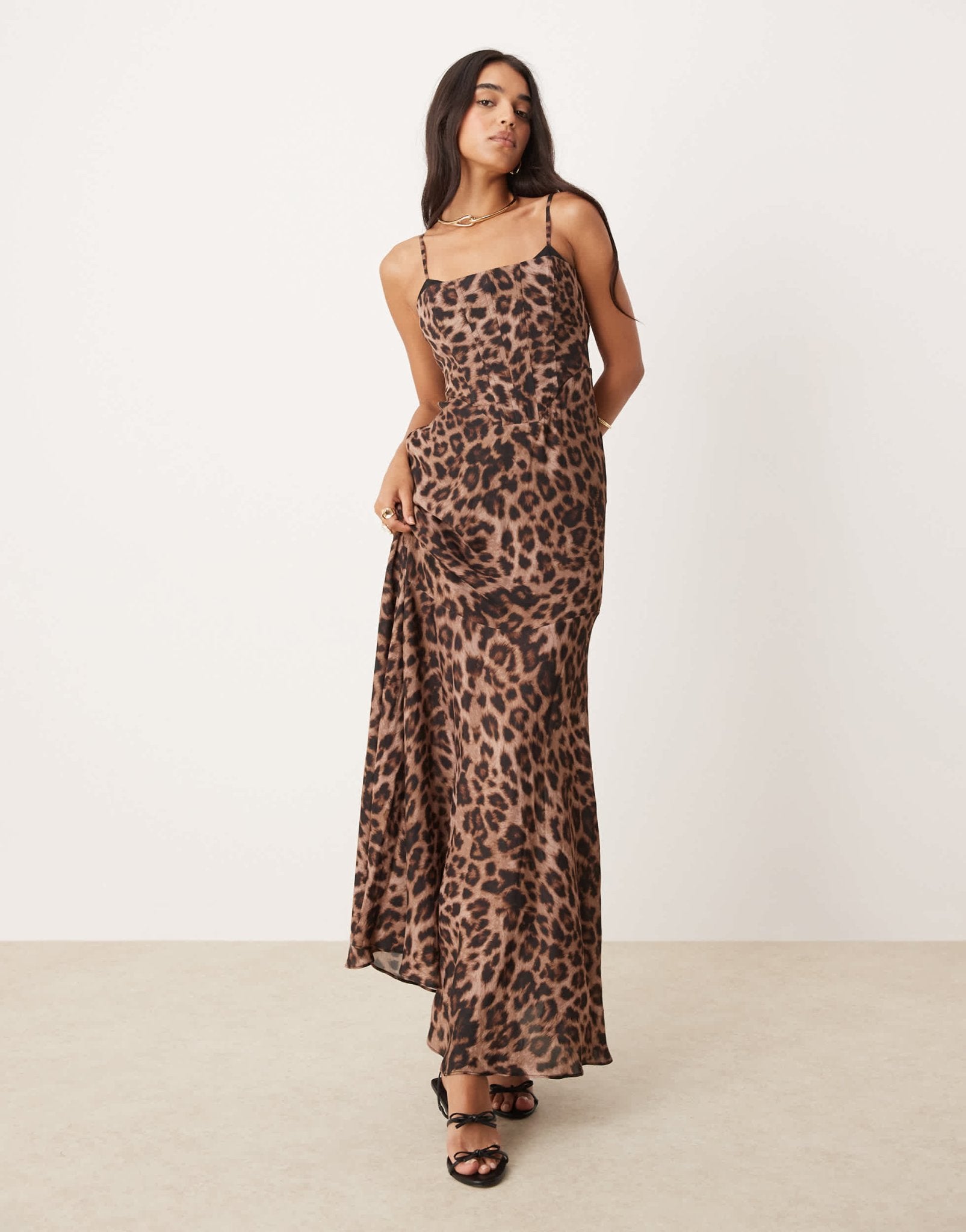 Forever New exposed cup corset maxi dress in leopard print - ASOS Sample Sale