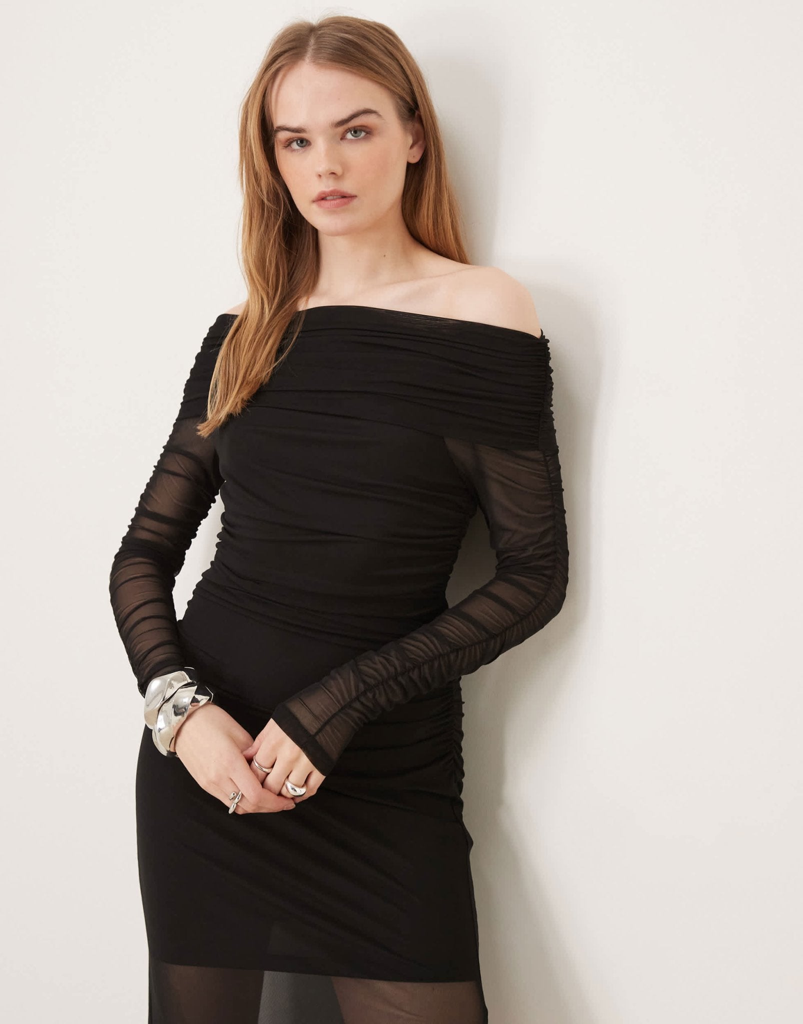 Forever New off shoulder ruched maxi dress in black - ASOS Sample Sale