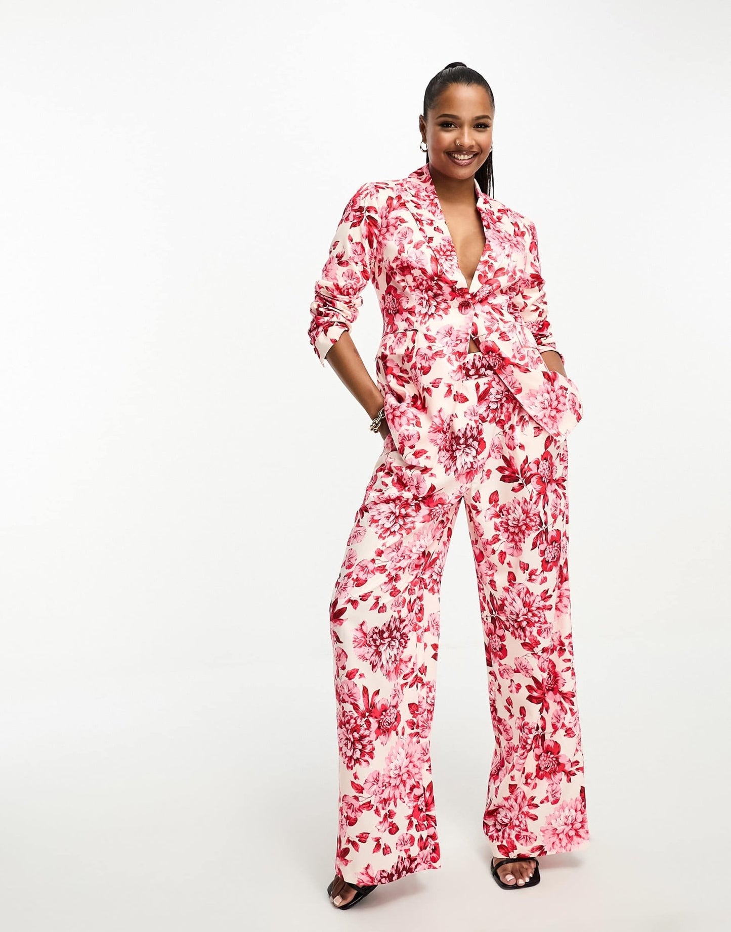 Forever New Petite satin blazer co - ord in red floral print - ASOS Sample Sale