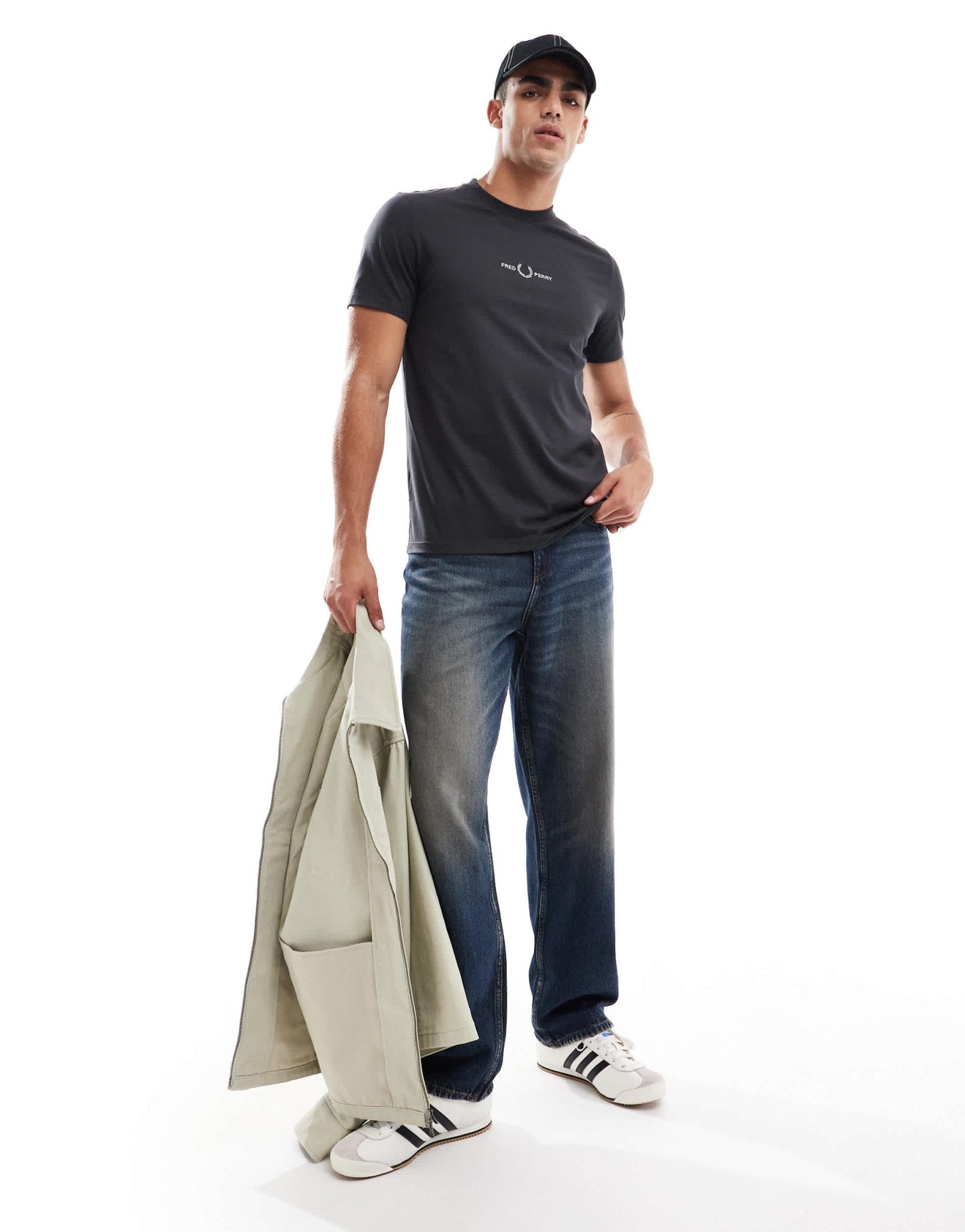 Fred Perry embroidered t-shirt in grey - ASOS Sample Sale