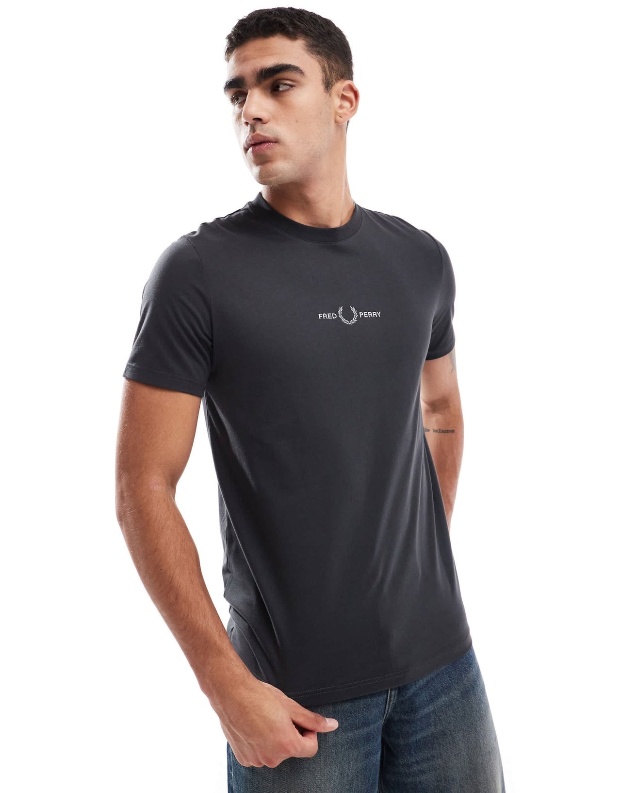 Fred Perry embroidered t-shirt in grey - ASOS Sample Sale