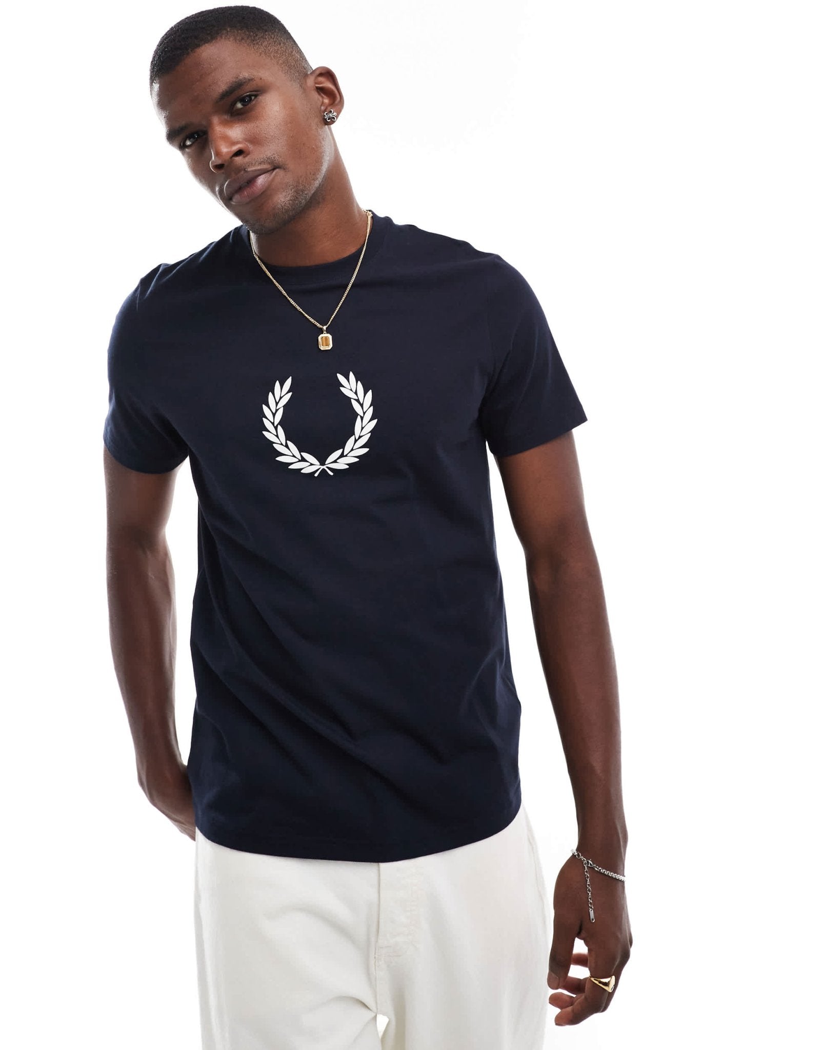 Fred Perry flocked laurel wreath graphic t-shirt in navy - ASOS Sample Sale