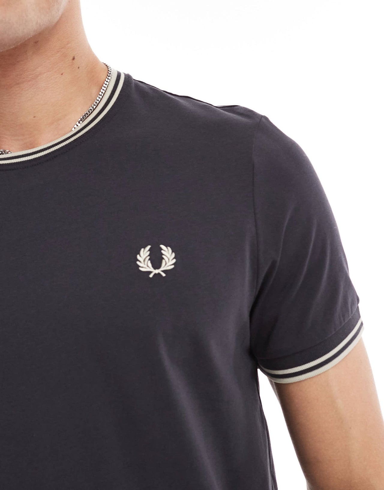 Fred Perry twin tipped t-shirt in dark grey - ASOS Sample Sale