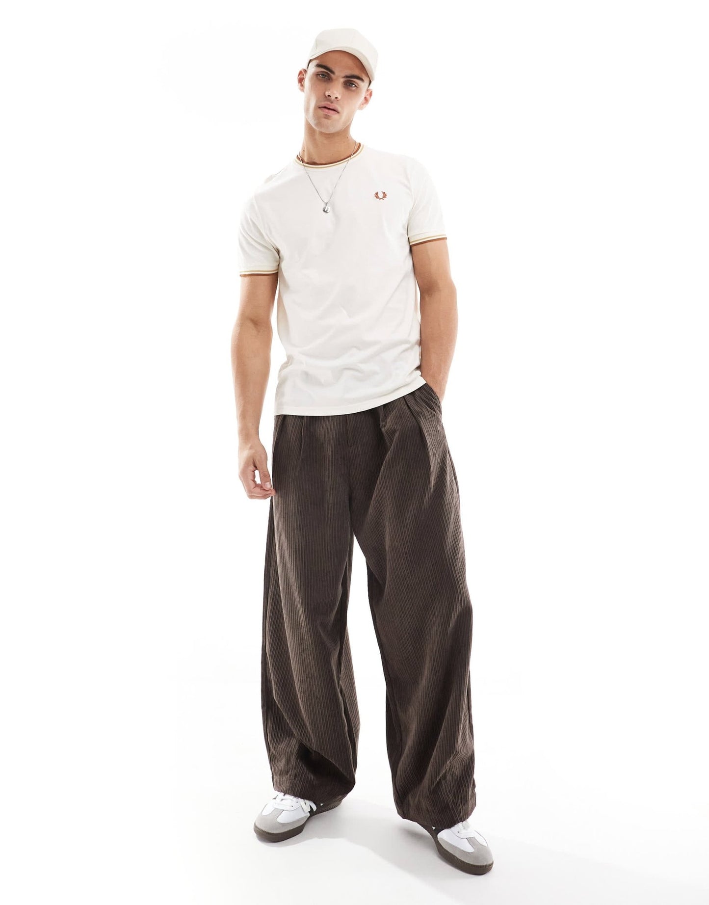 Fred Perry twin tipped t-shirt in off white - ASOS Sample Sale