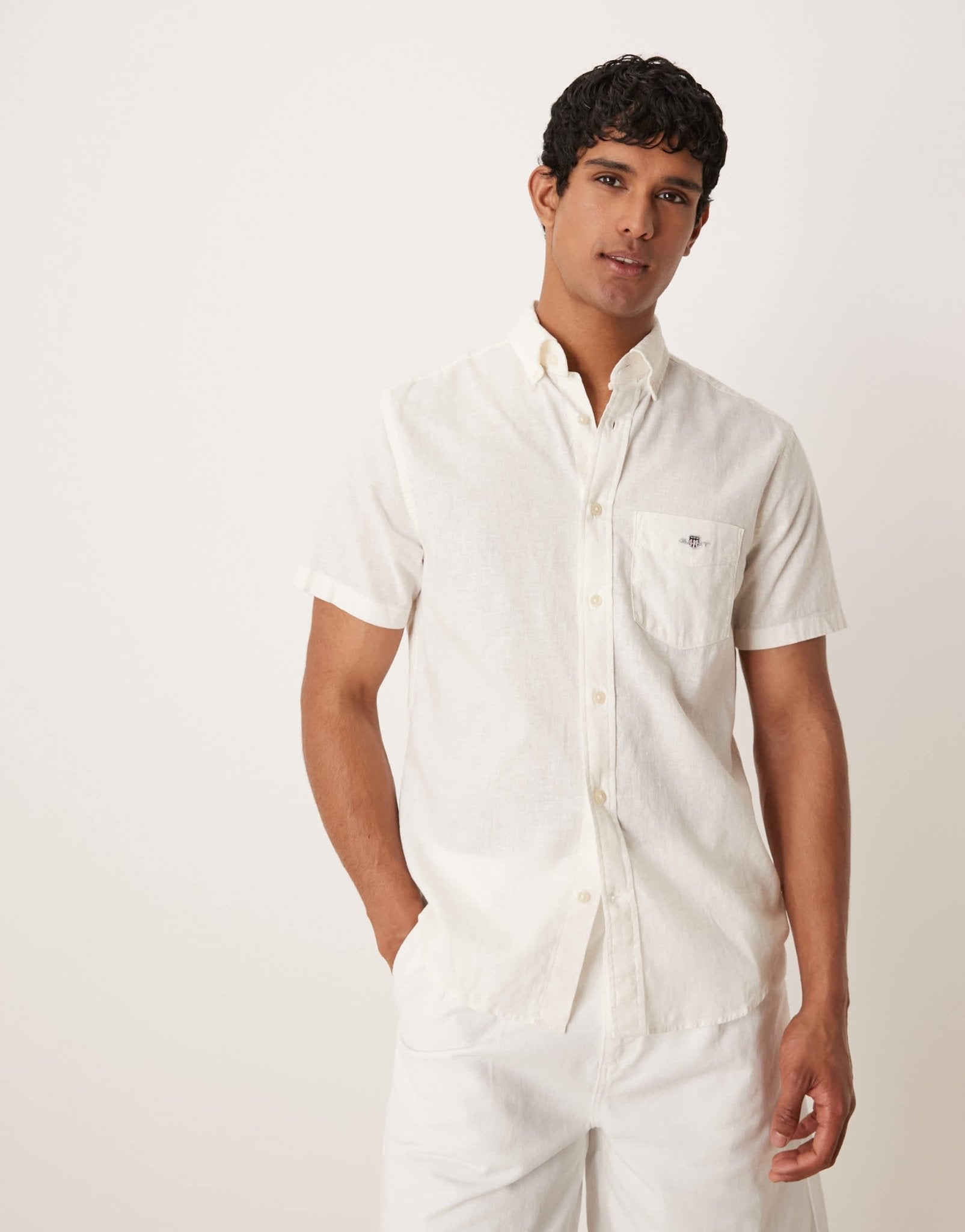 GANT shield logo short sleeve linen cotton shirt in white - ASOS Sample Sale