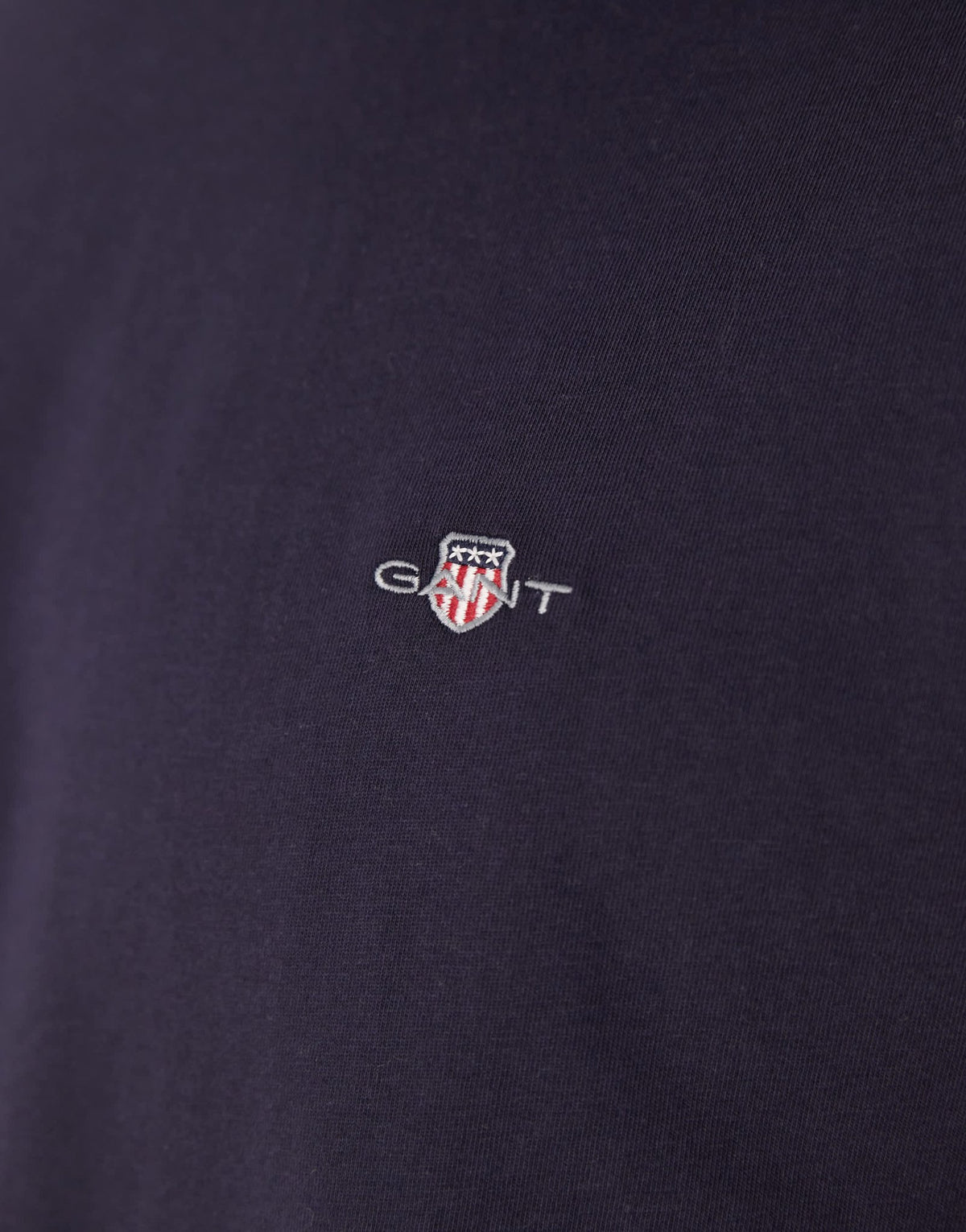 GANT shield logo t-shirt in navy blue - ASOS Sample Sale