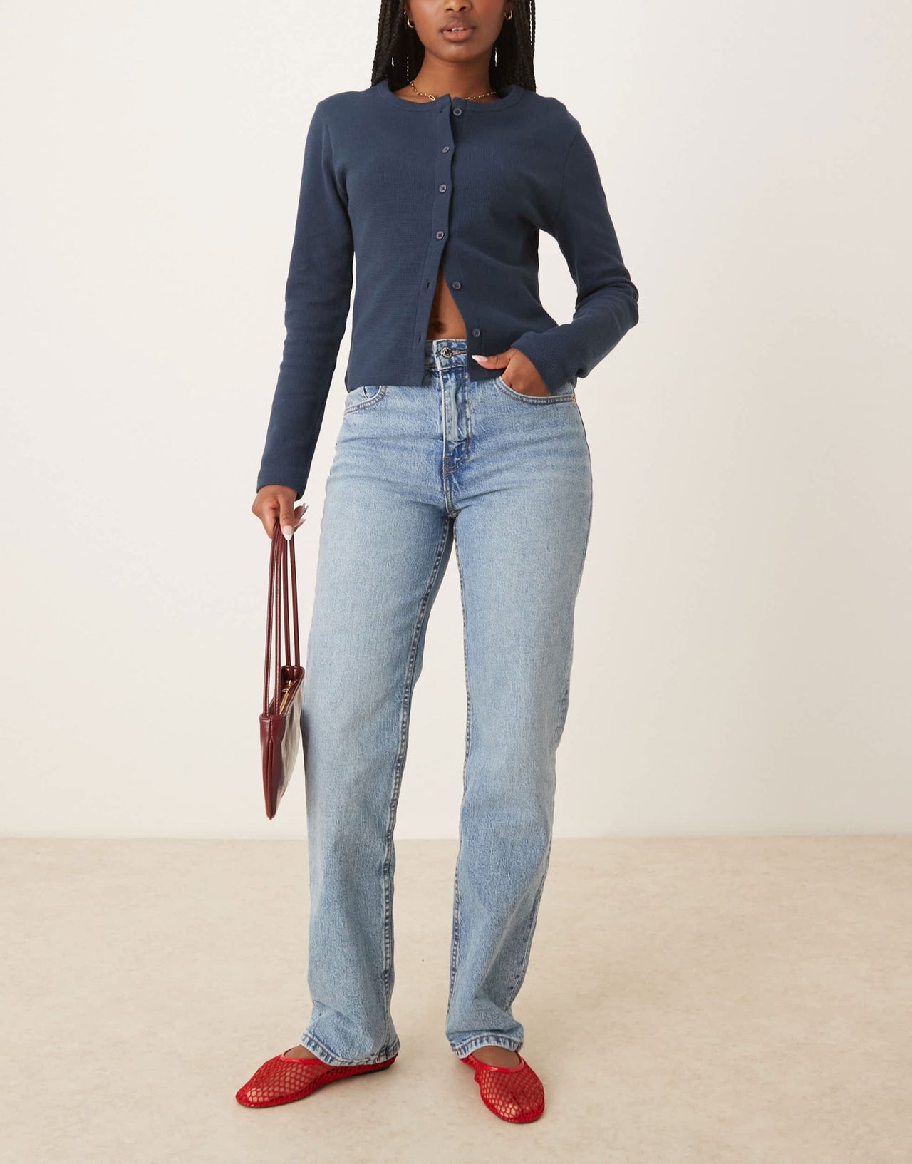 Gina Tricot mid straight jeans in lightwash blue - ASOS Sample Sale