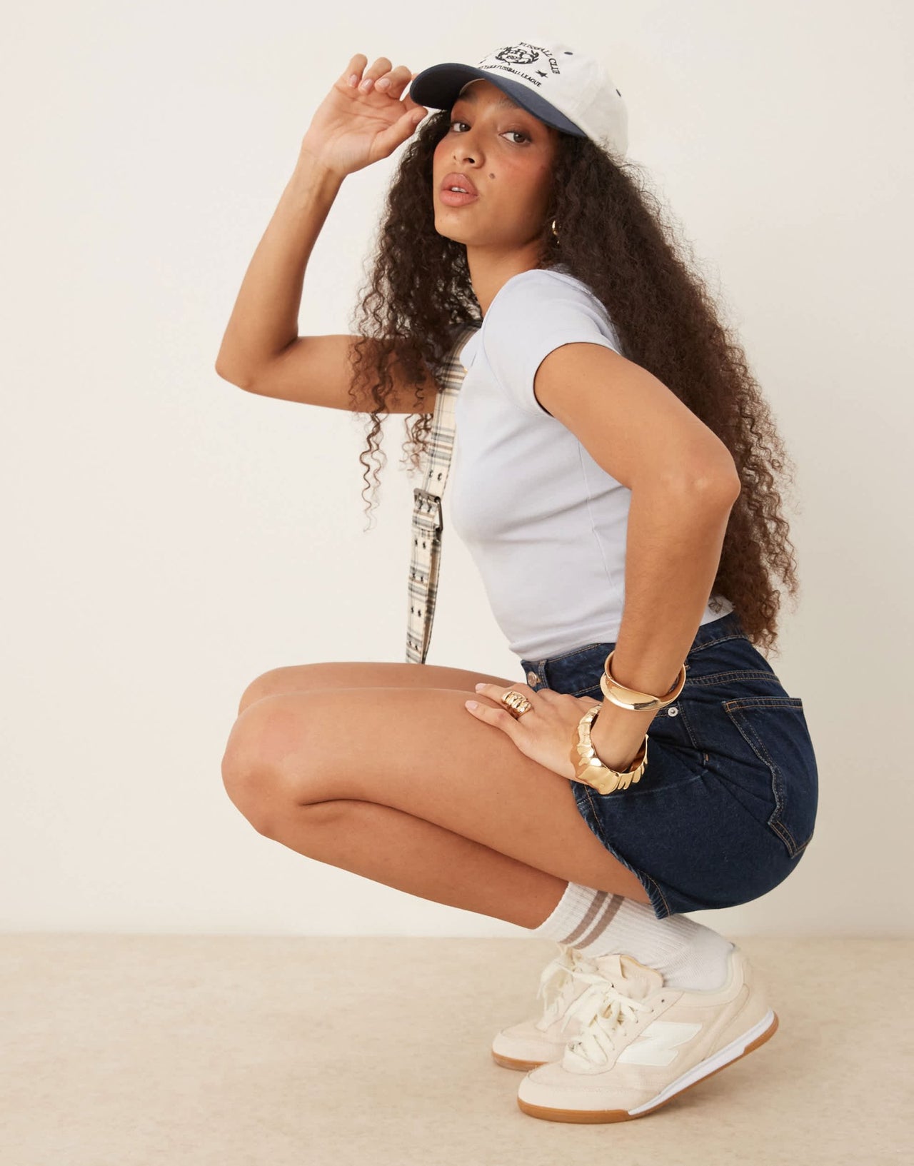 Gina Tricot short sleeve slim fit top in light blue - ASOS Sample Sale