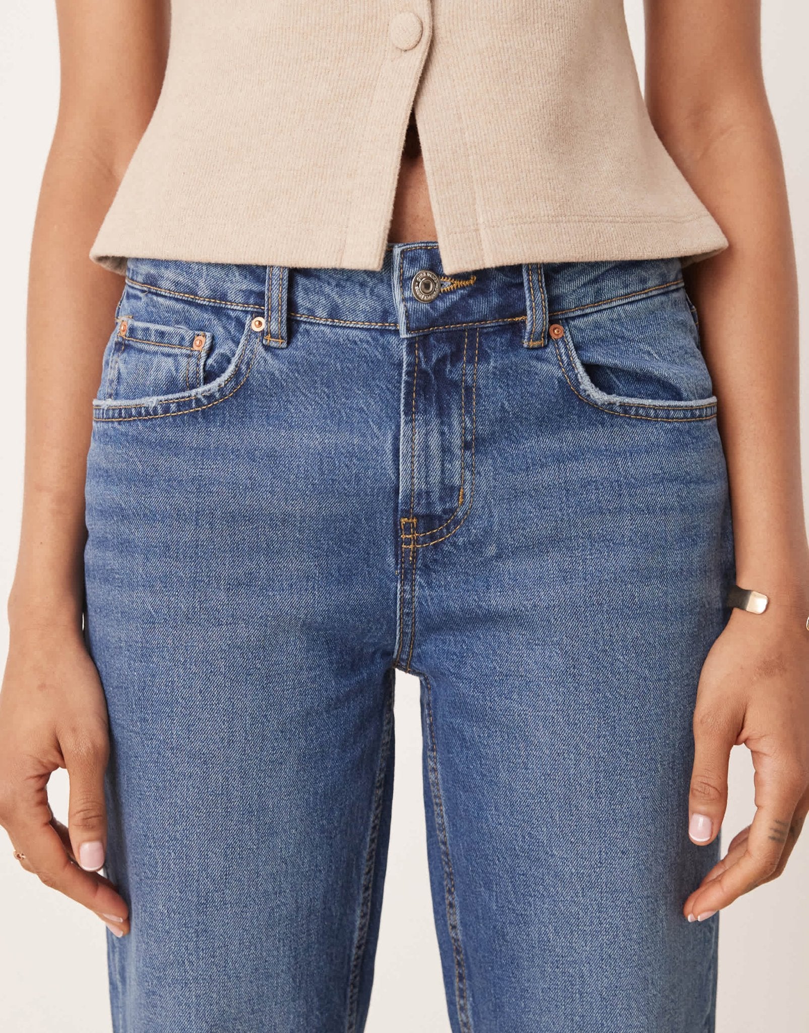 Gina Tricot Tall slim fit straight leg jeans in darkwash blue - ASOS Sample Sale