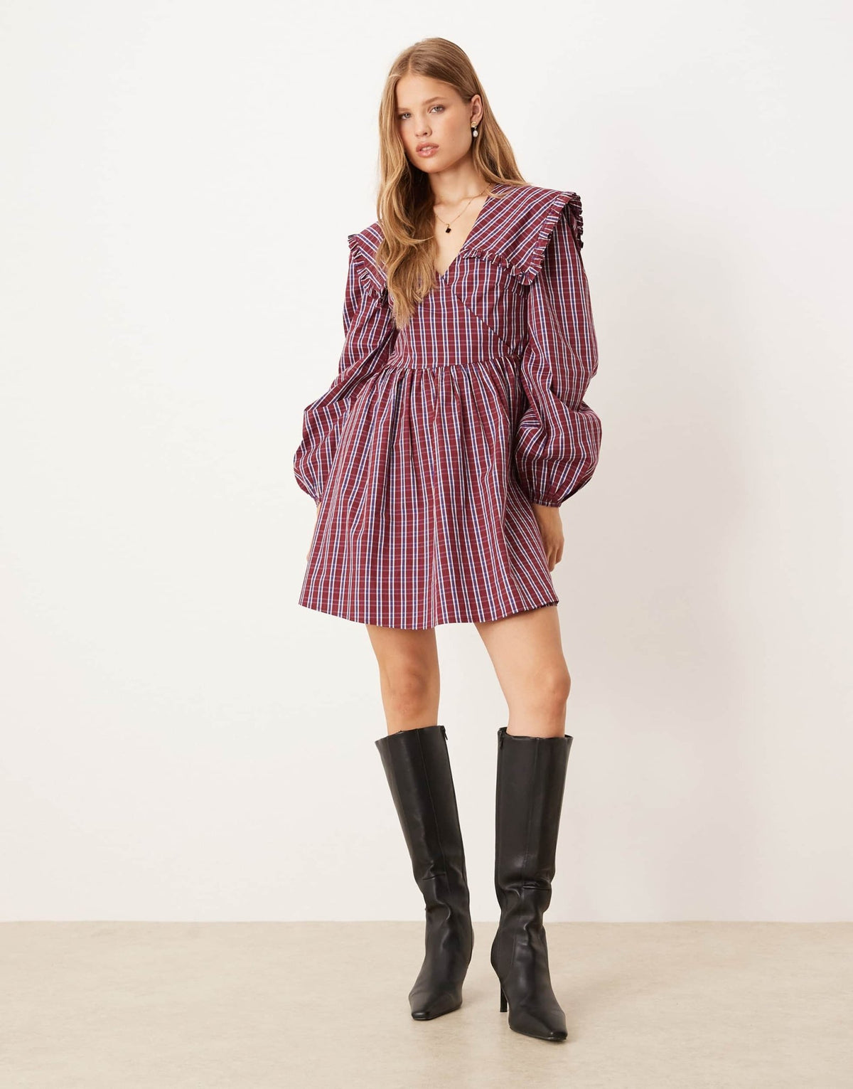 Glamorous long sleeve mii smock dress with dramatic collar in red blue check - ASOS Sample Sale