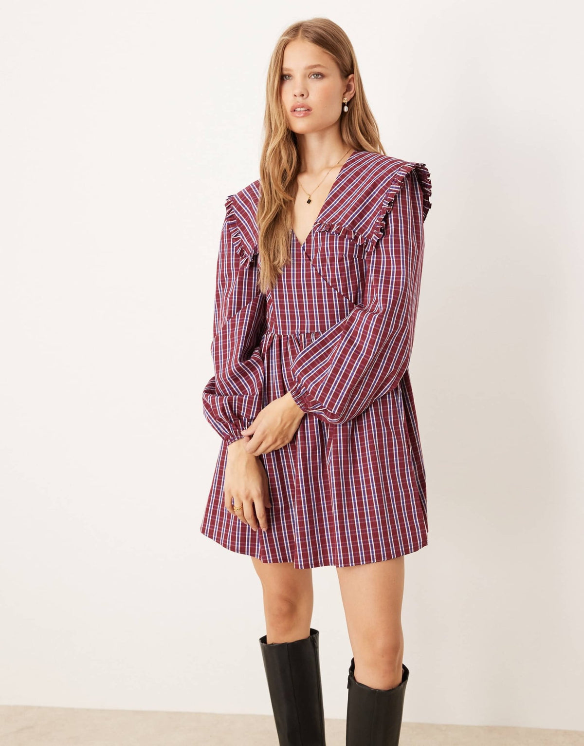 Glamorous long sleeve mii smock dress with dramatic collar in red blue check - ASOS Sample Sale