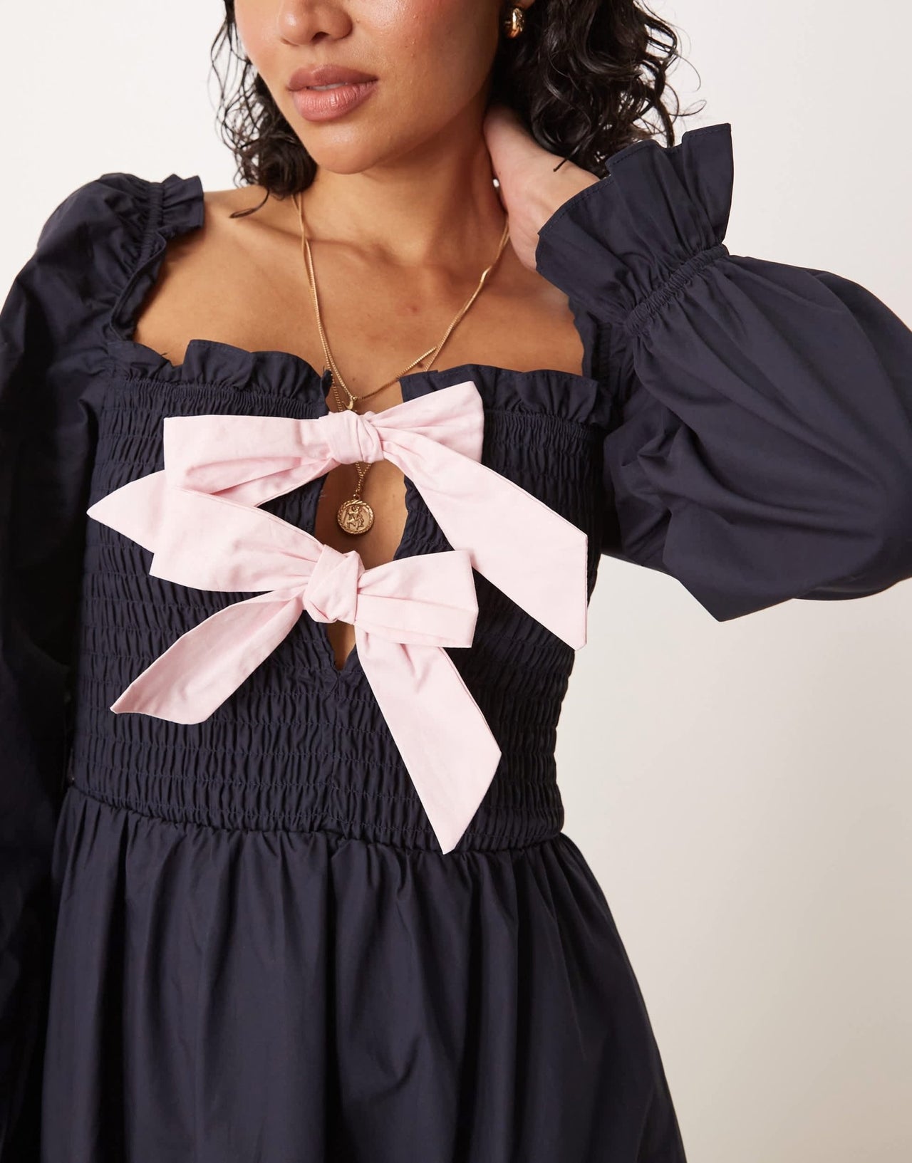 Glamorous puff sleeve midi dress with bow tie front in navy - ASOS Sample Sale