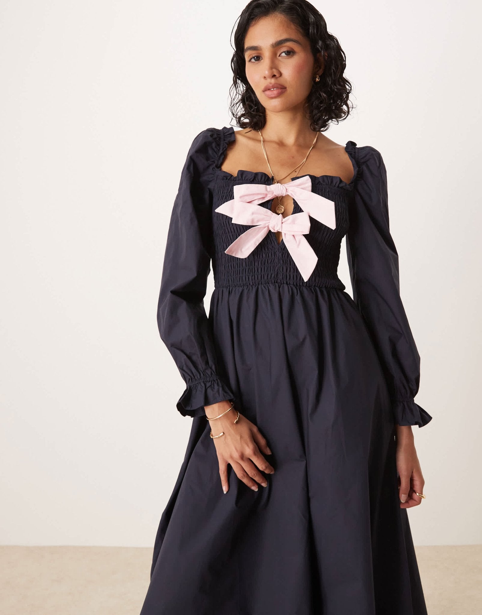 Glamorous puff sleeve midi dress with bow tie front in navy - ASOS Sample Sale