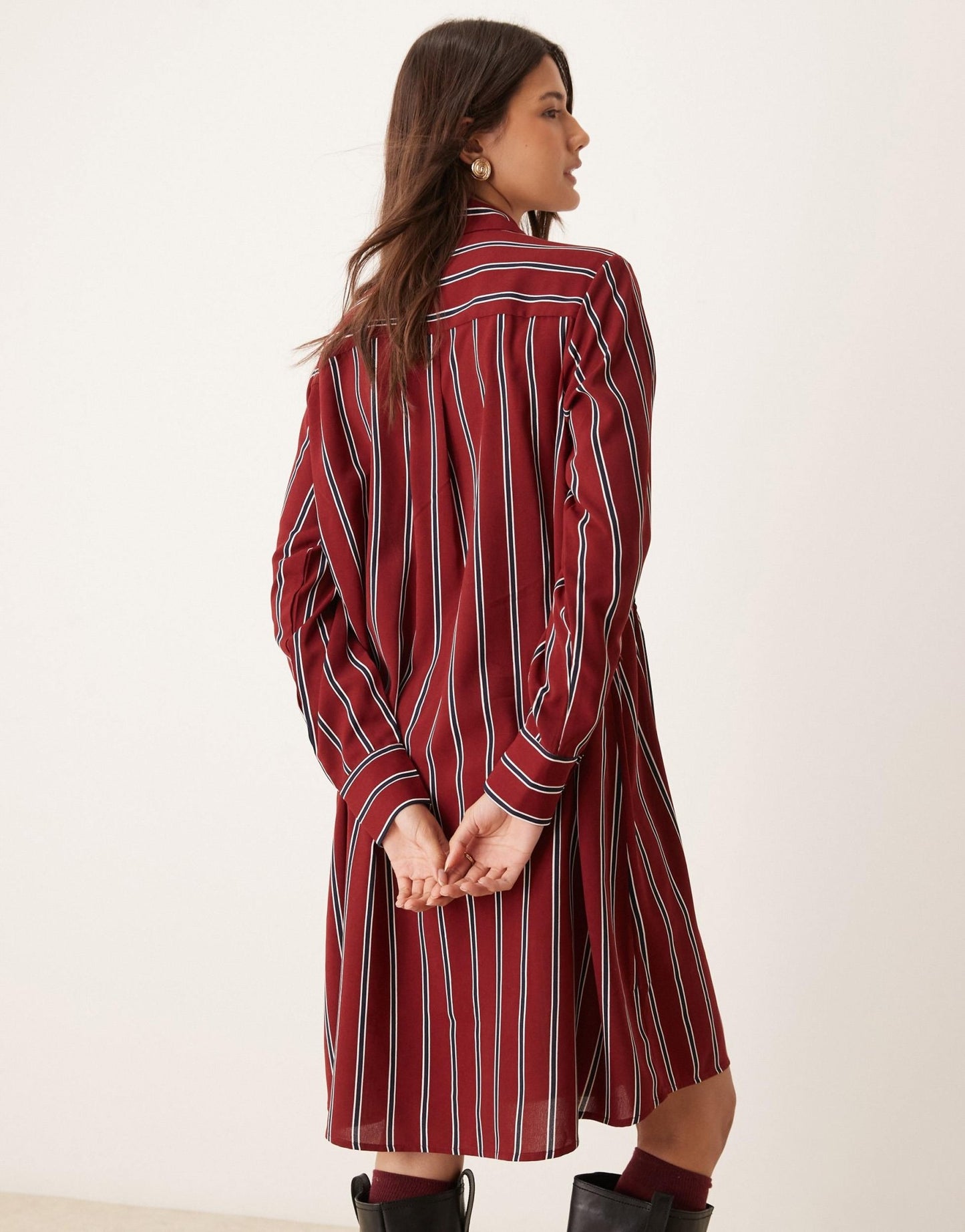 Glamorous smock chuck on dress with bow tie front in burgundy navy stripe - ASOS Sample Sale