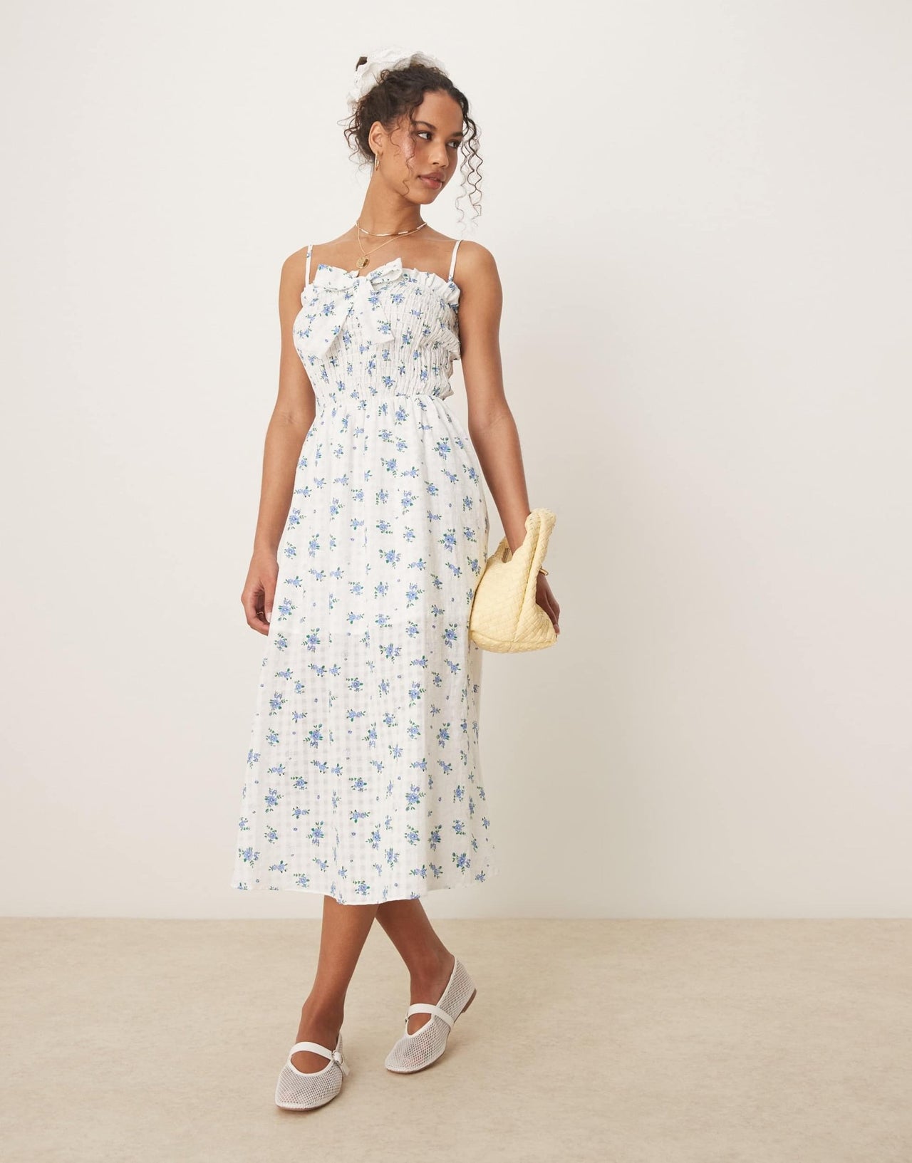 Glamorous thin strap maxi dress with front bow in blue floral - ASOS Sample Sale