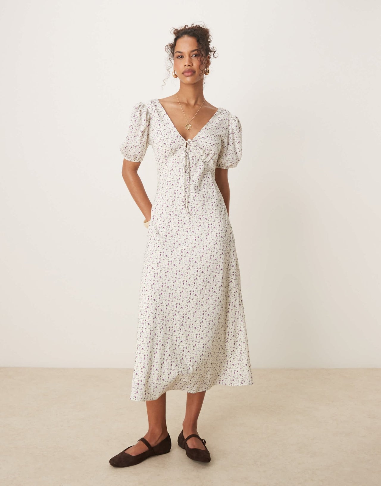 Glamorous v neck tie front maxi dress in lilac floral - ASOS Sample Sale