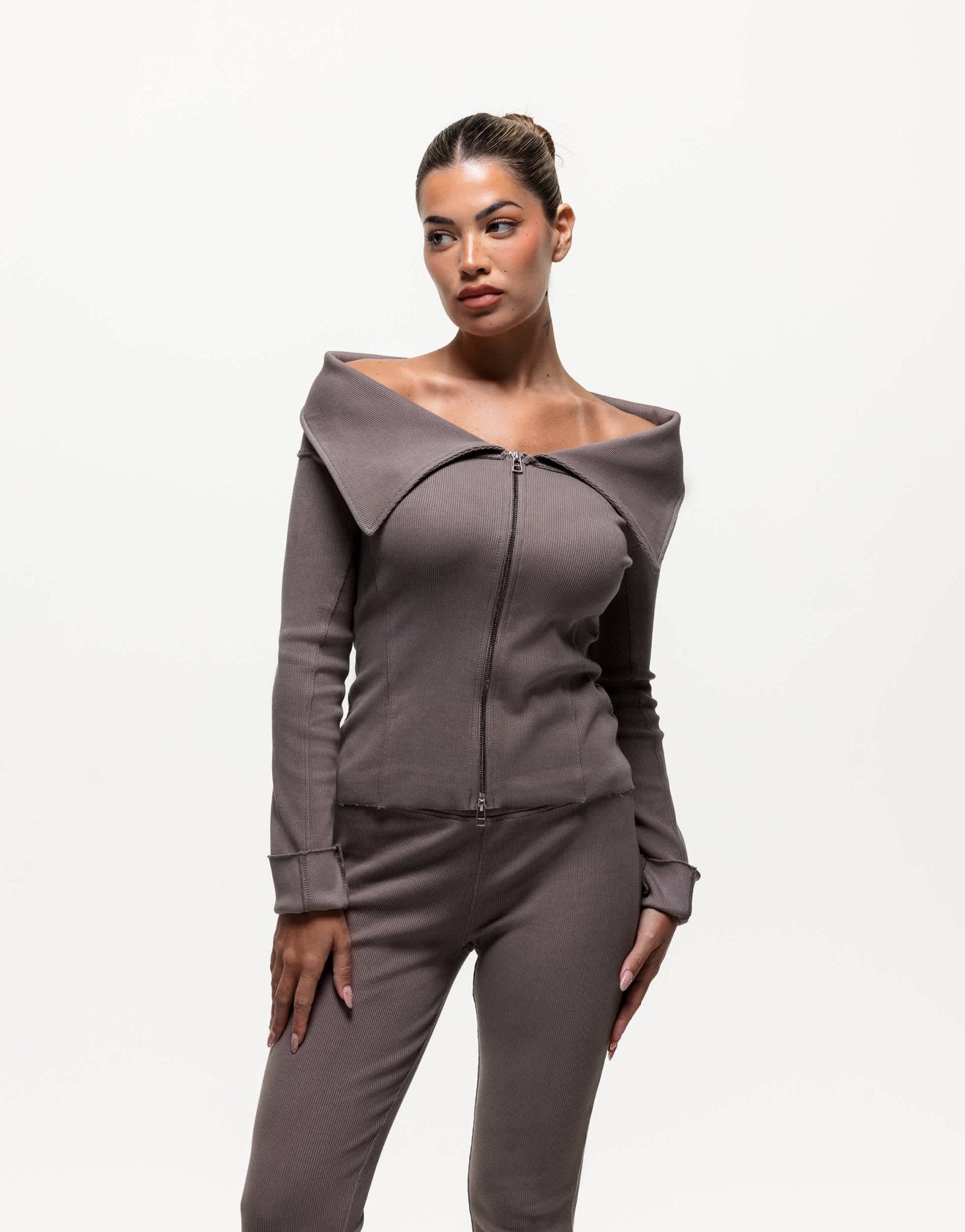 Good For Nothing long sleeve ribbed top in brown - ASOS Sample Sale