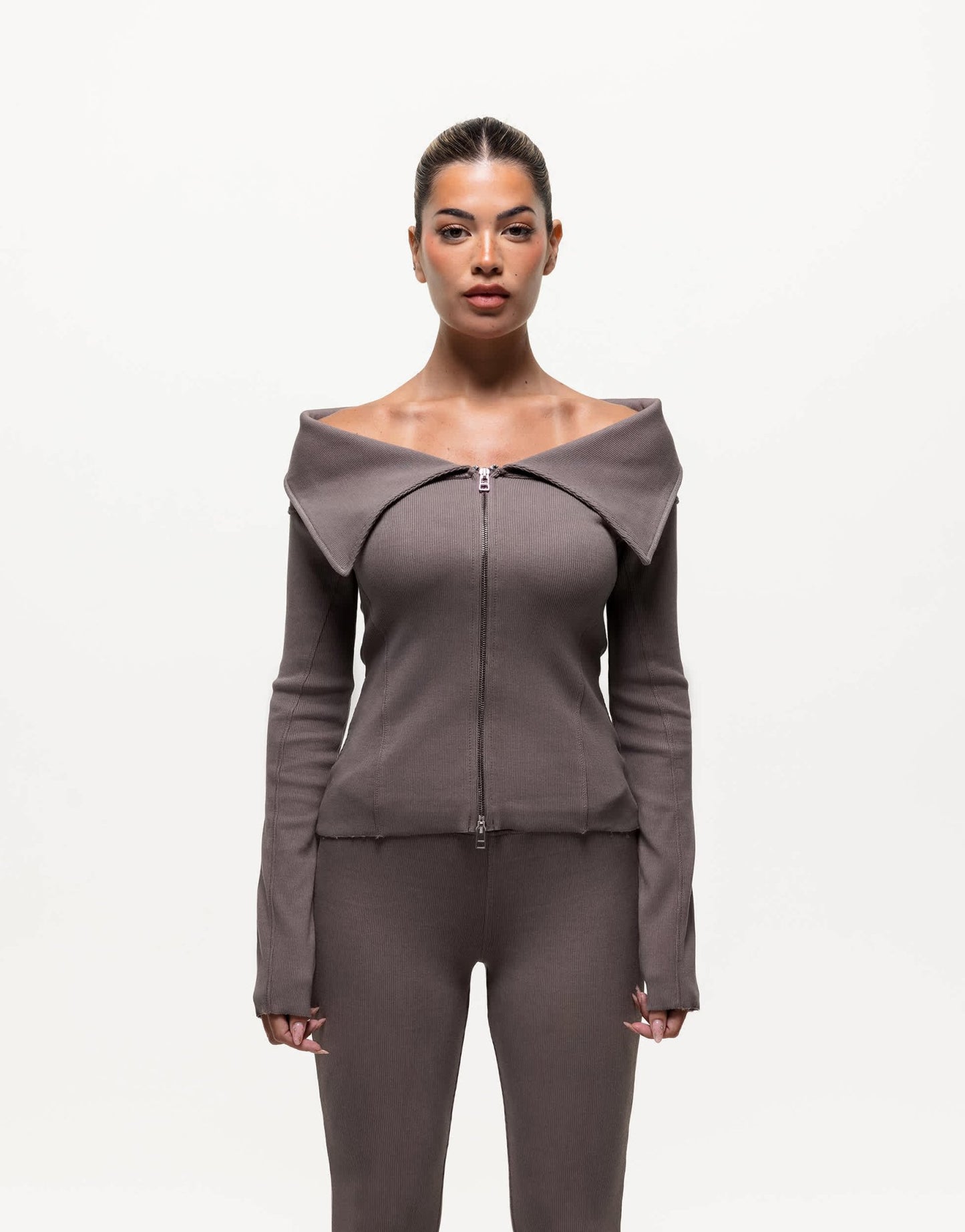 Good For Nothing long sleeve ribbed top in brown - ASOS Sample Sale