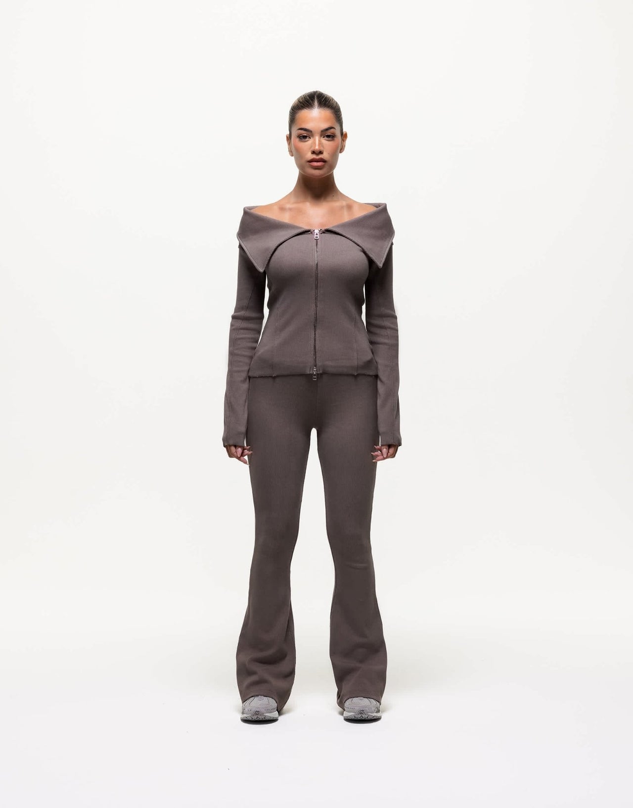 Good For Nothing long sleeve ribbed top in brown - ASOS Sample Sale