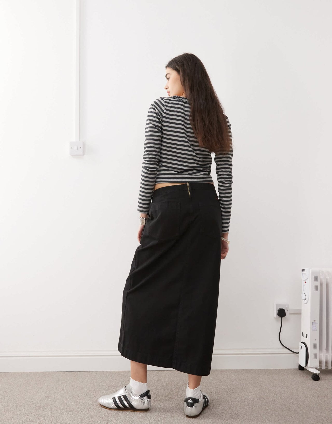 Gramicci baker midi skirt in black - ASOS Sample Sale