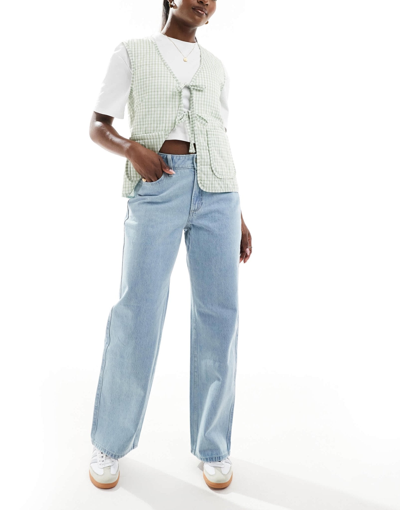 Hollister curve love high rise baggy jeans in light wash - ASOS Sample Sale