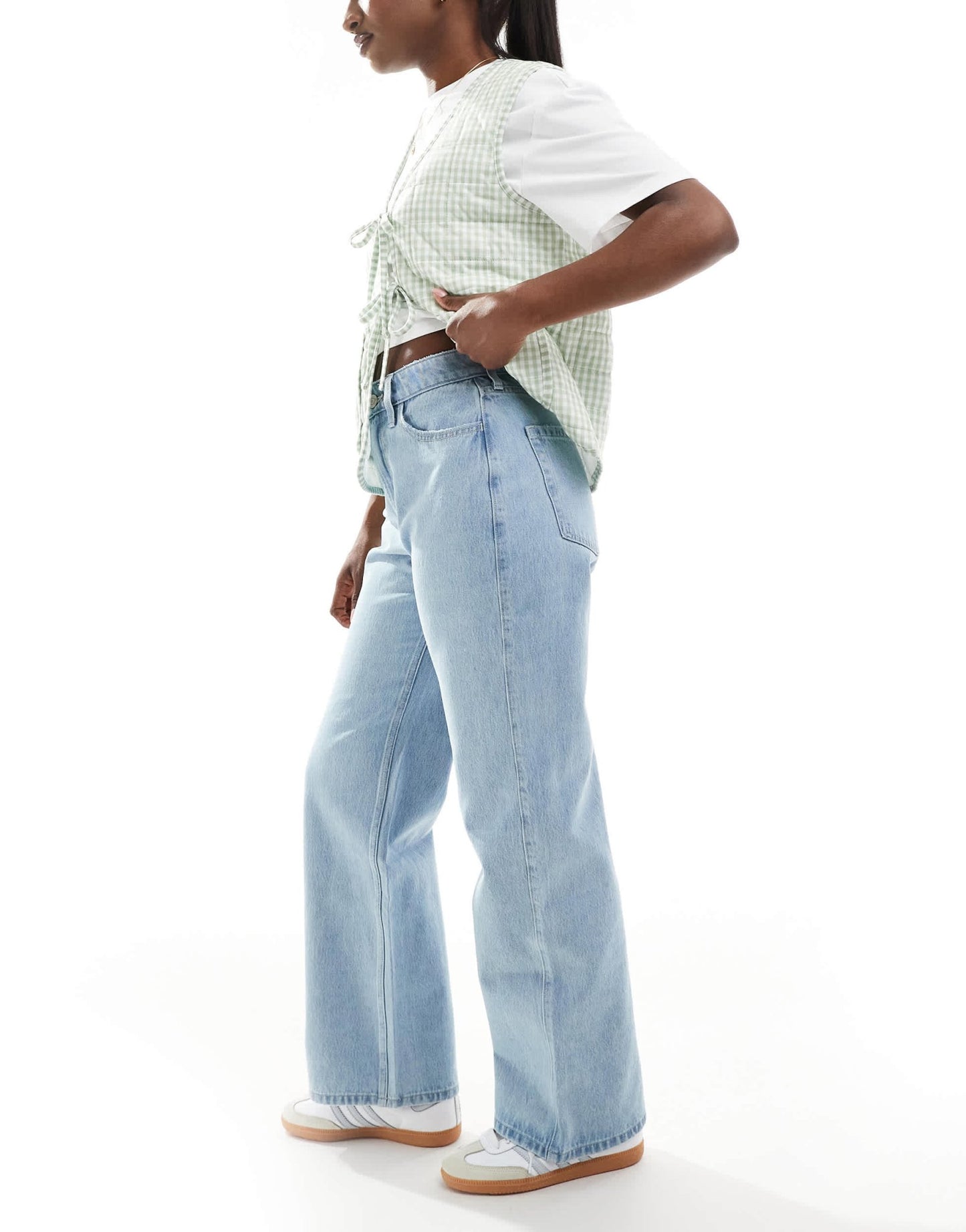 Hollister curve love high rise baggy jeans in light wash - ASOS Sample Sale