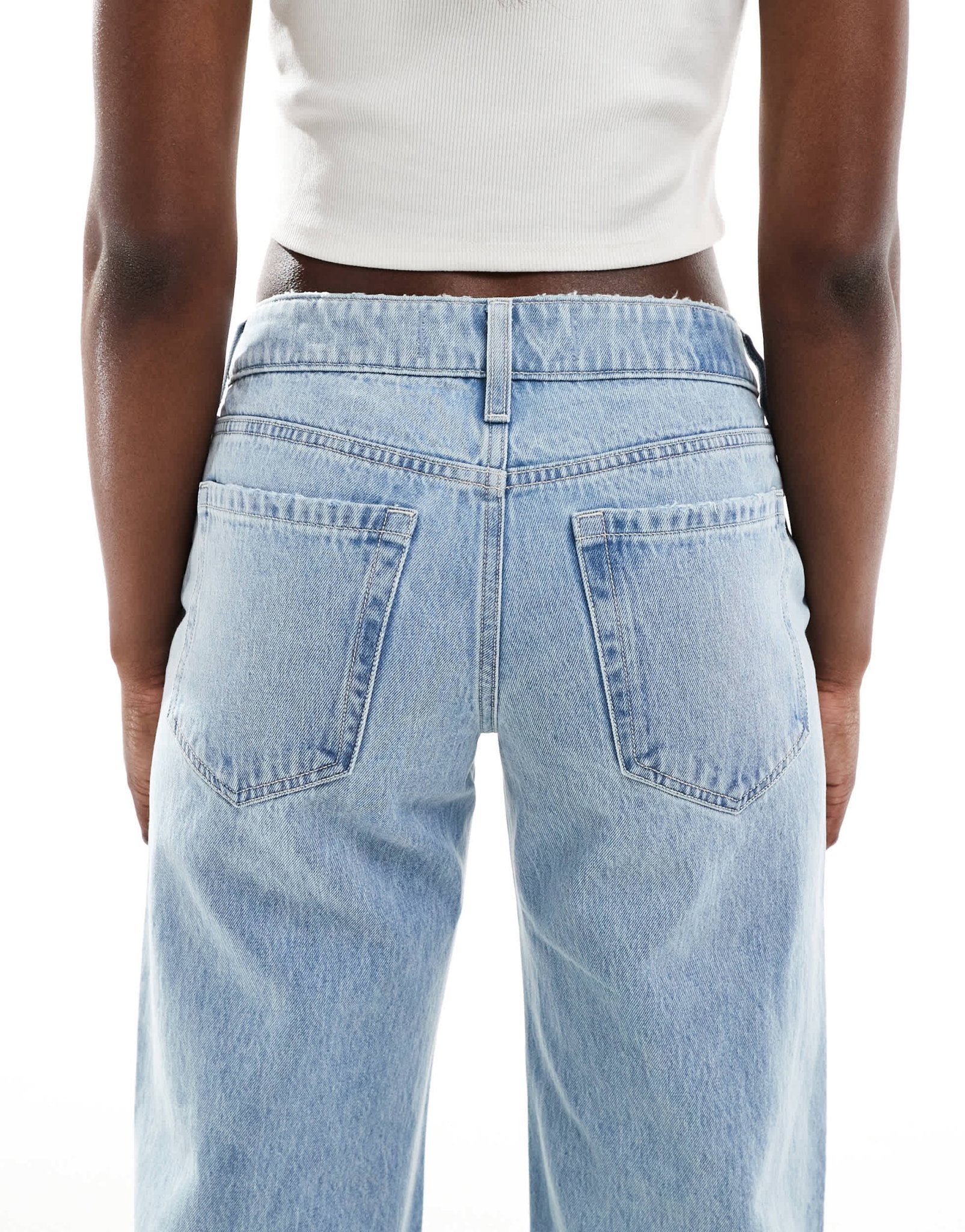 Hollister low rise baggy raw hem jeans in bleach - ASOS Sample Sale