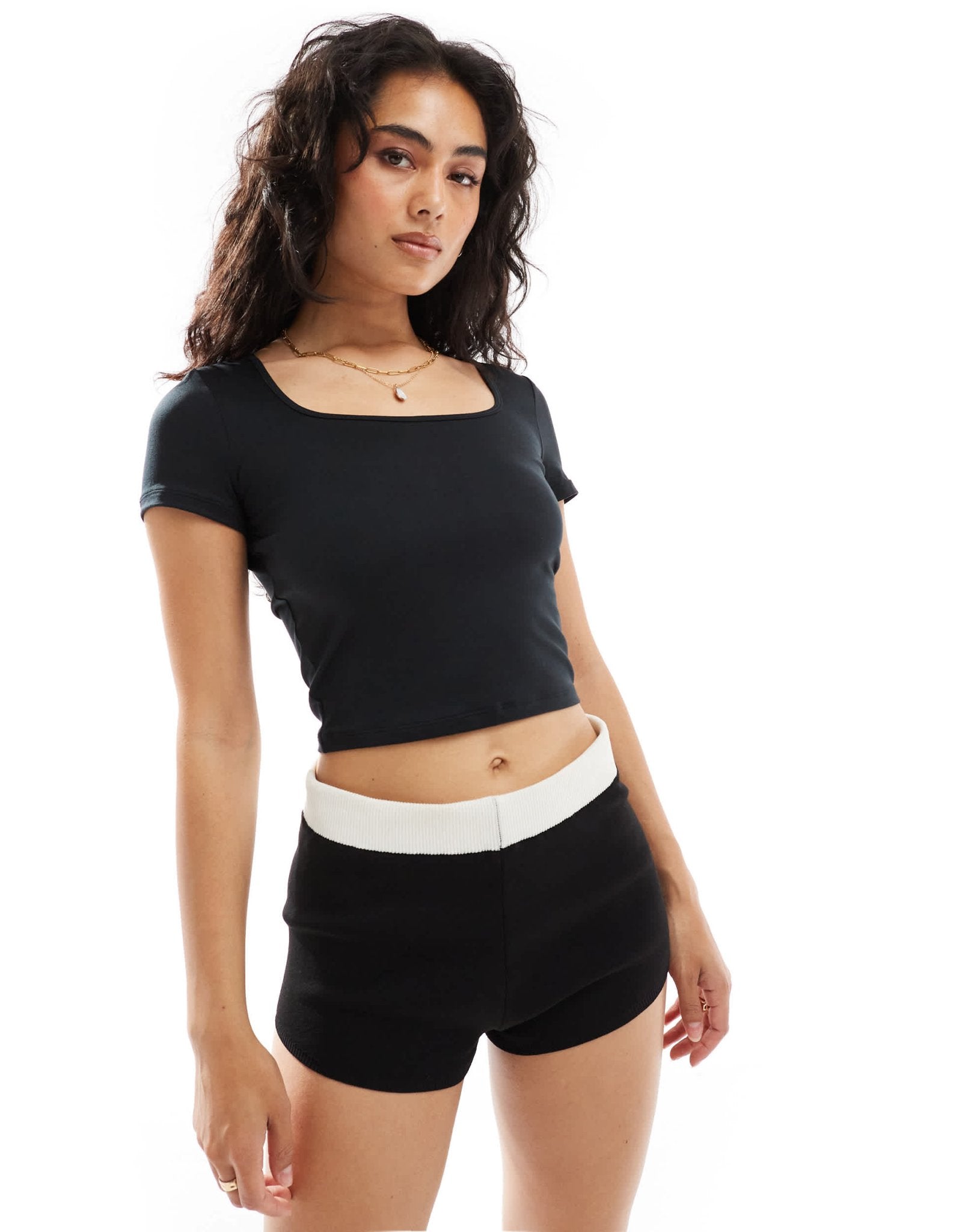 Hollister seamles square neck t-shirt in black - ASOS Sample Sale