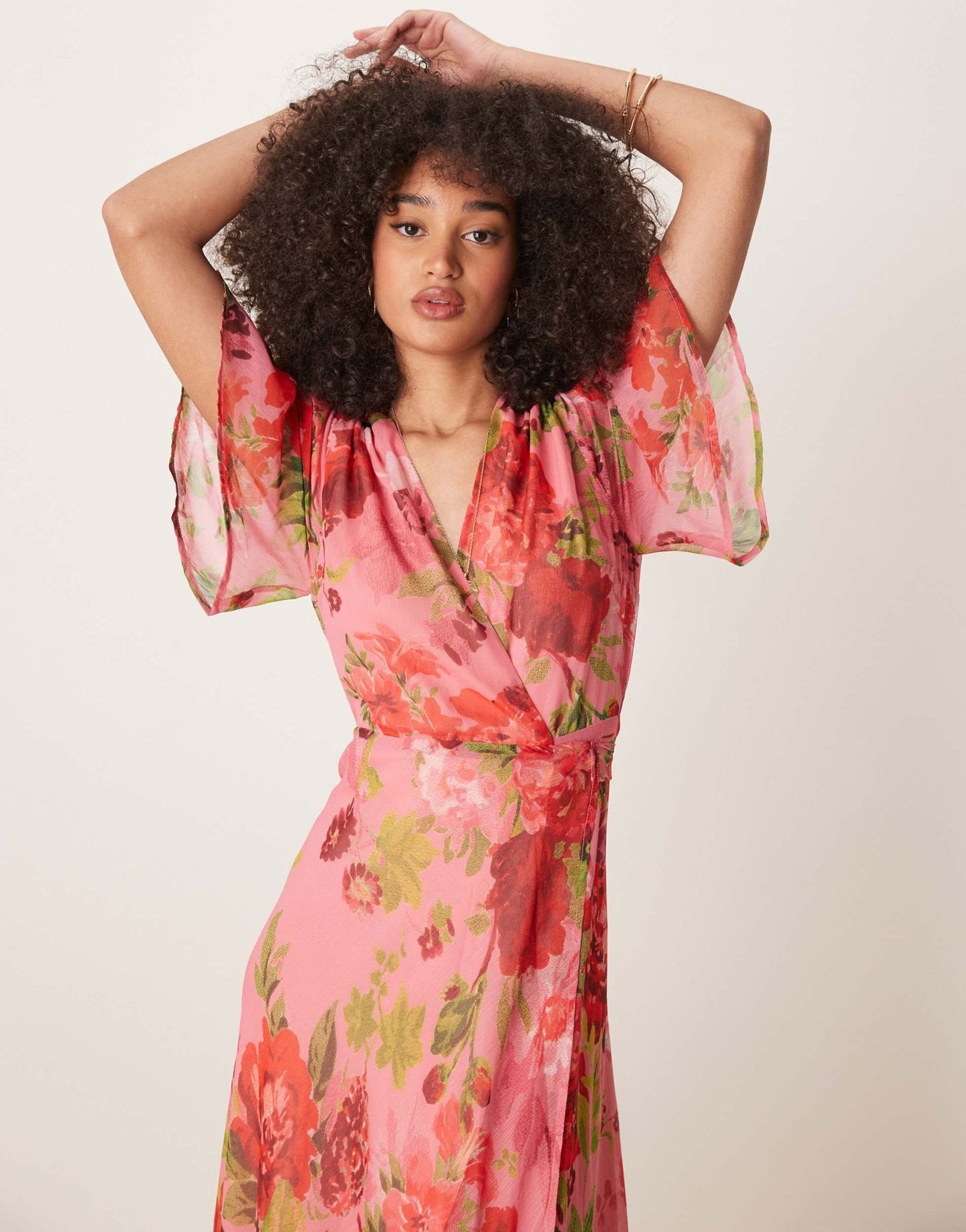 Hope & Ivy flutter sleeve maxi wrap dress with tie waist in red multi - ASOS Sample Sale