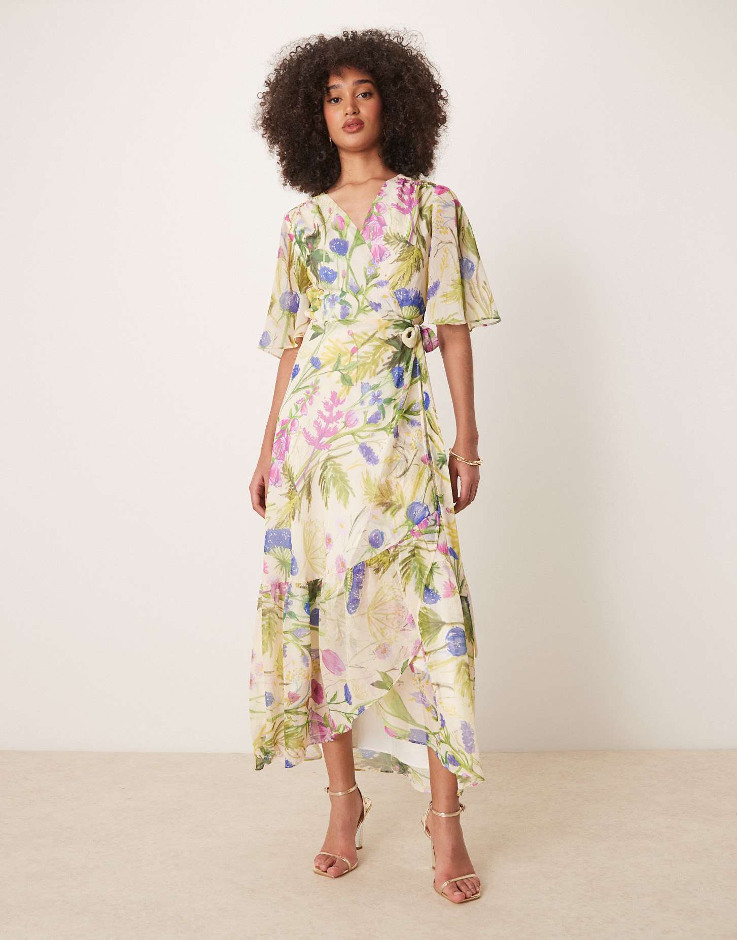 Hope & Ivy frill sleeve maxi wrap dress with tie waist in white print - ASOS Sample Sale