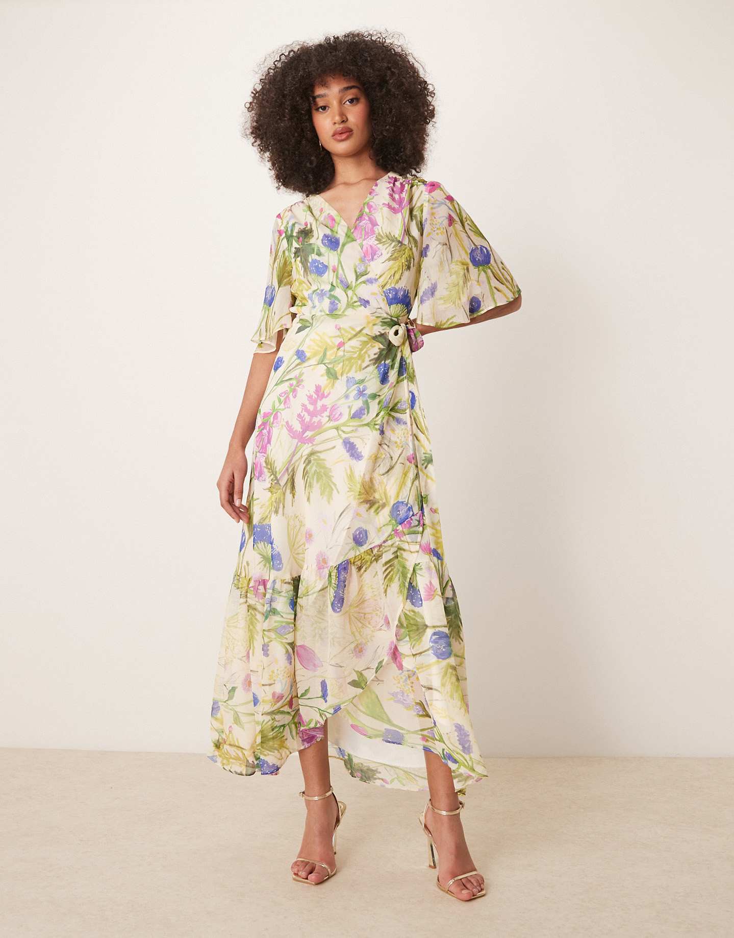 Hope & Ivy frill sleeve maxi wrap dress with tie waist in white print - ASOS Sample Sale
