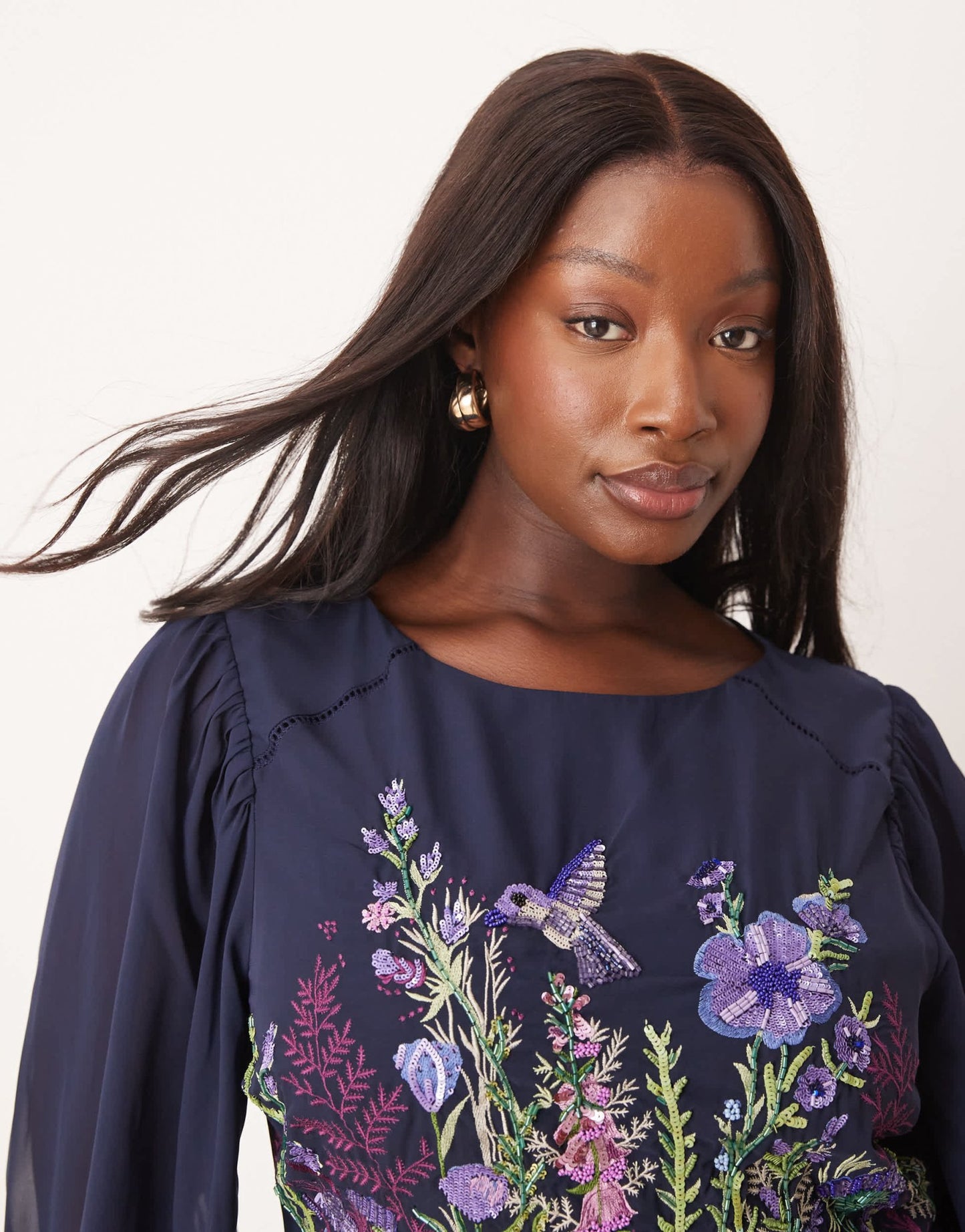 Hope & Ivy Plus embellished high neck midi dress with blouson sleeves in navy - ASOS Sample Sale