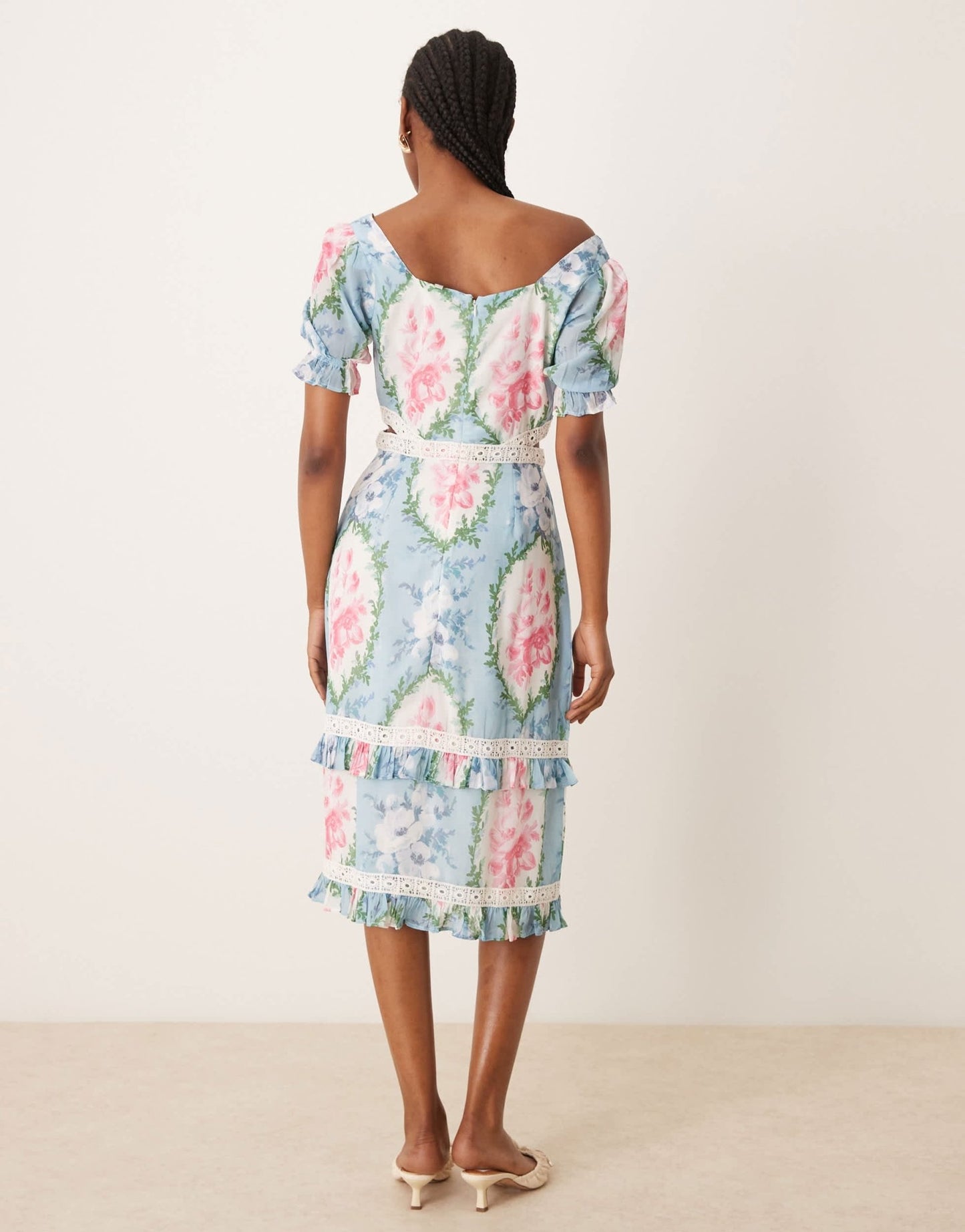 Hope & Ivy puff sleeve midi dress in baby blue floral - ASOS Sample Sale