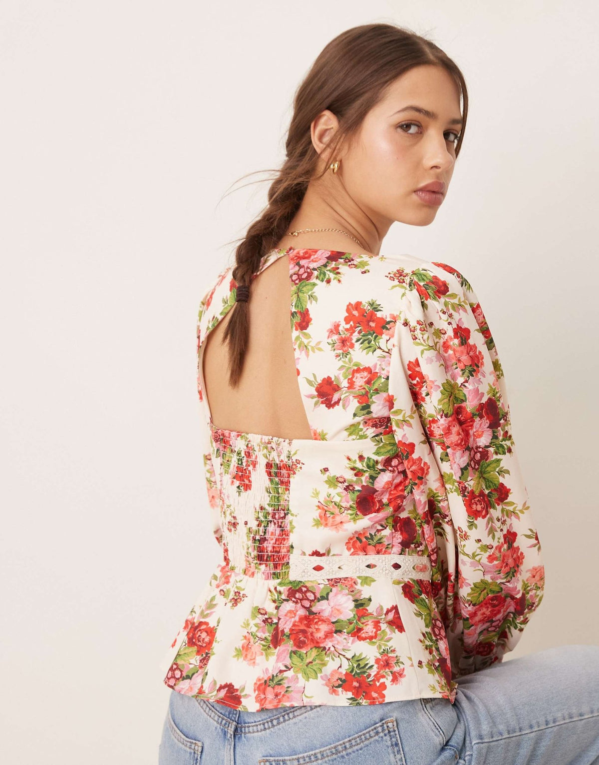 Hope & Ivy square neck open back peplum blouse in white red floral - ASOS Sample Sale
