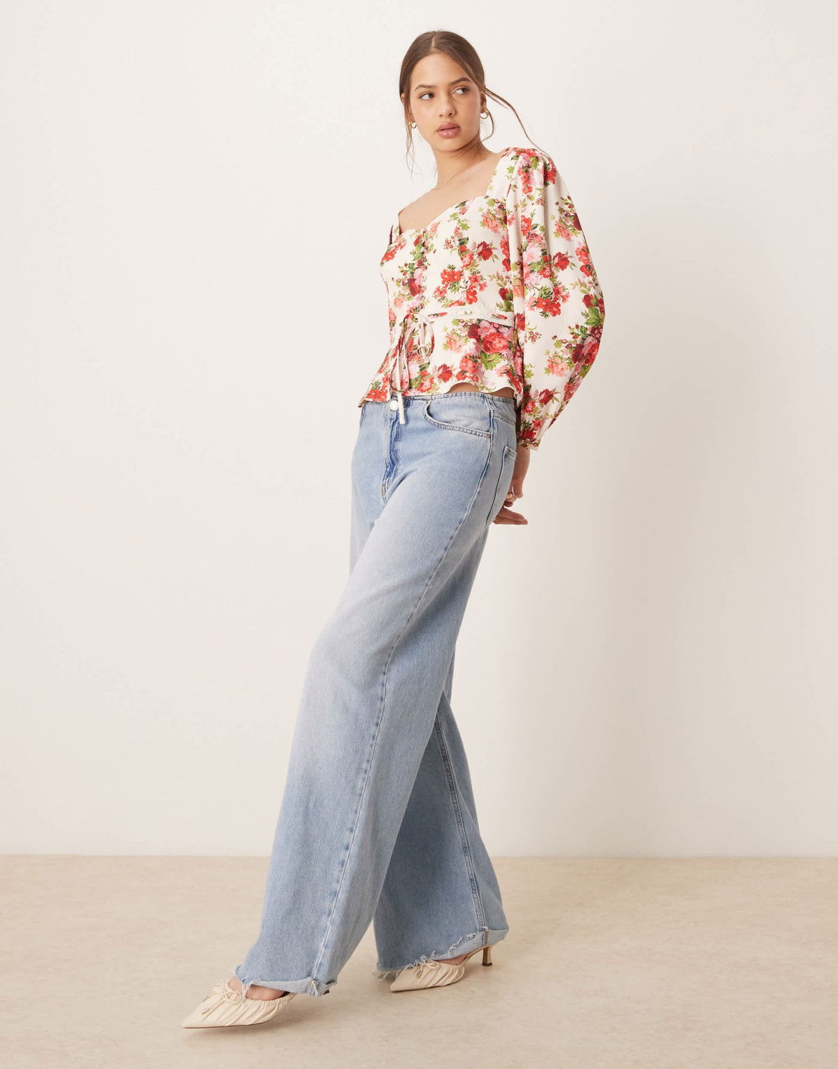 Hope & Ivy square neck open back peplum blouse in white red floral - ASOS Sample Sale