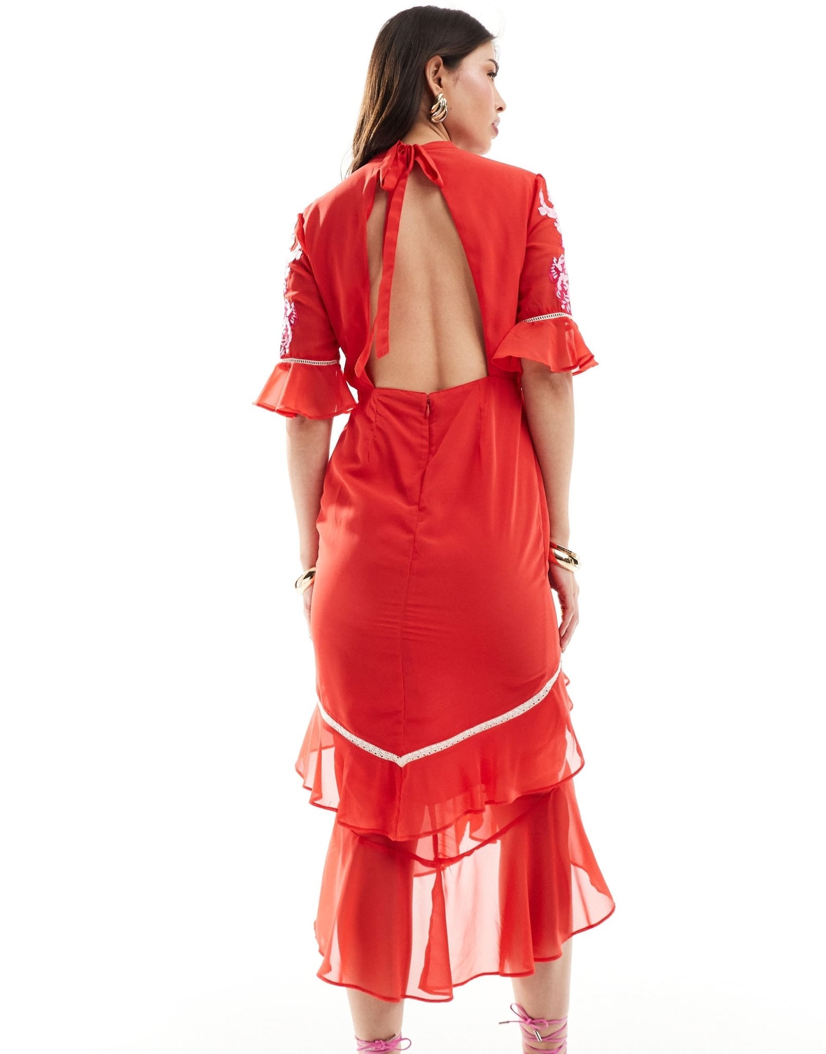 Hope & Ivy tiered midi dress with peplum in red with white embroidery - ASOS Sample Sale