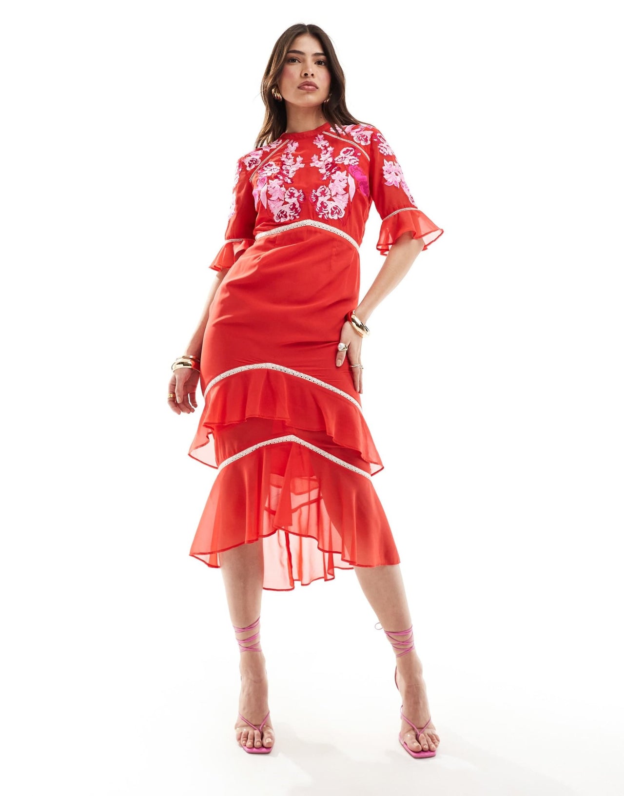 Hope & Ivy tiered midi dress with peplum in red with white embroidery - ASOS Sample Sale