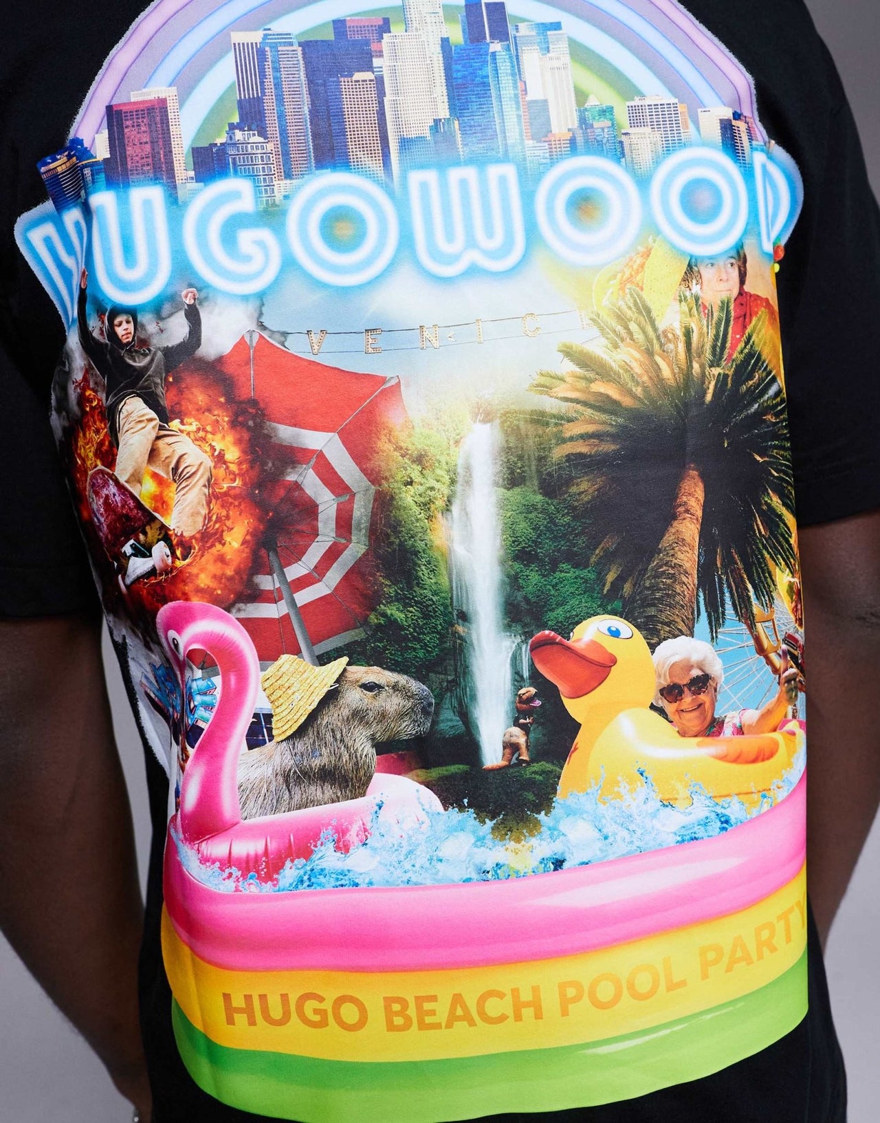 HUGO RED Duwood puff logo relaxed fit t-shirt in black - ASOS Sample Sale