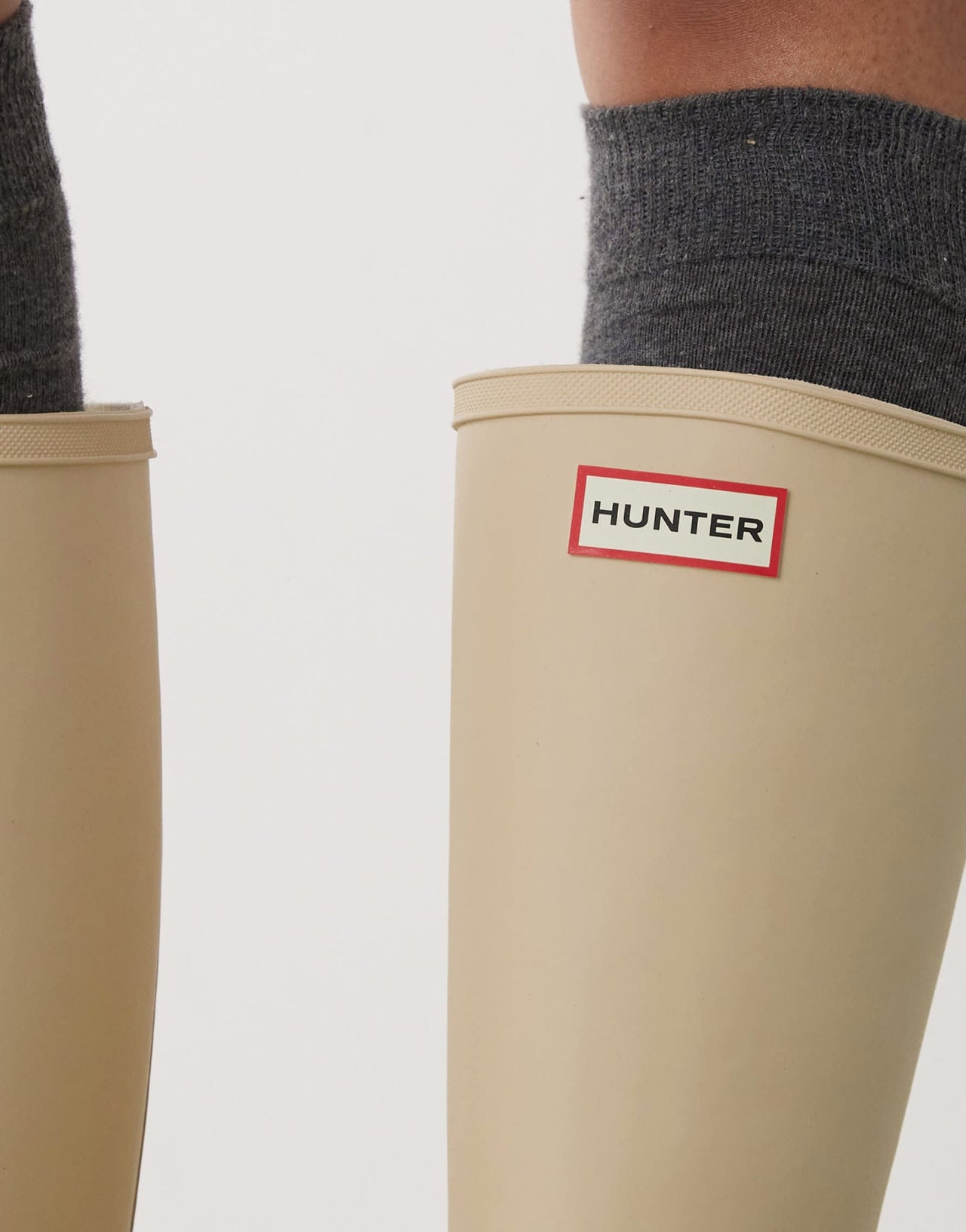 Hunter Downpour tall wellington boots in beige - ASOS Sample Sale