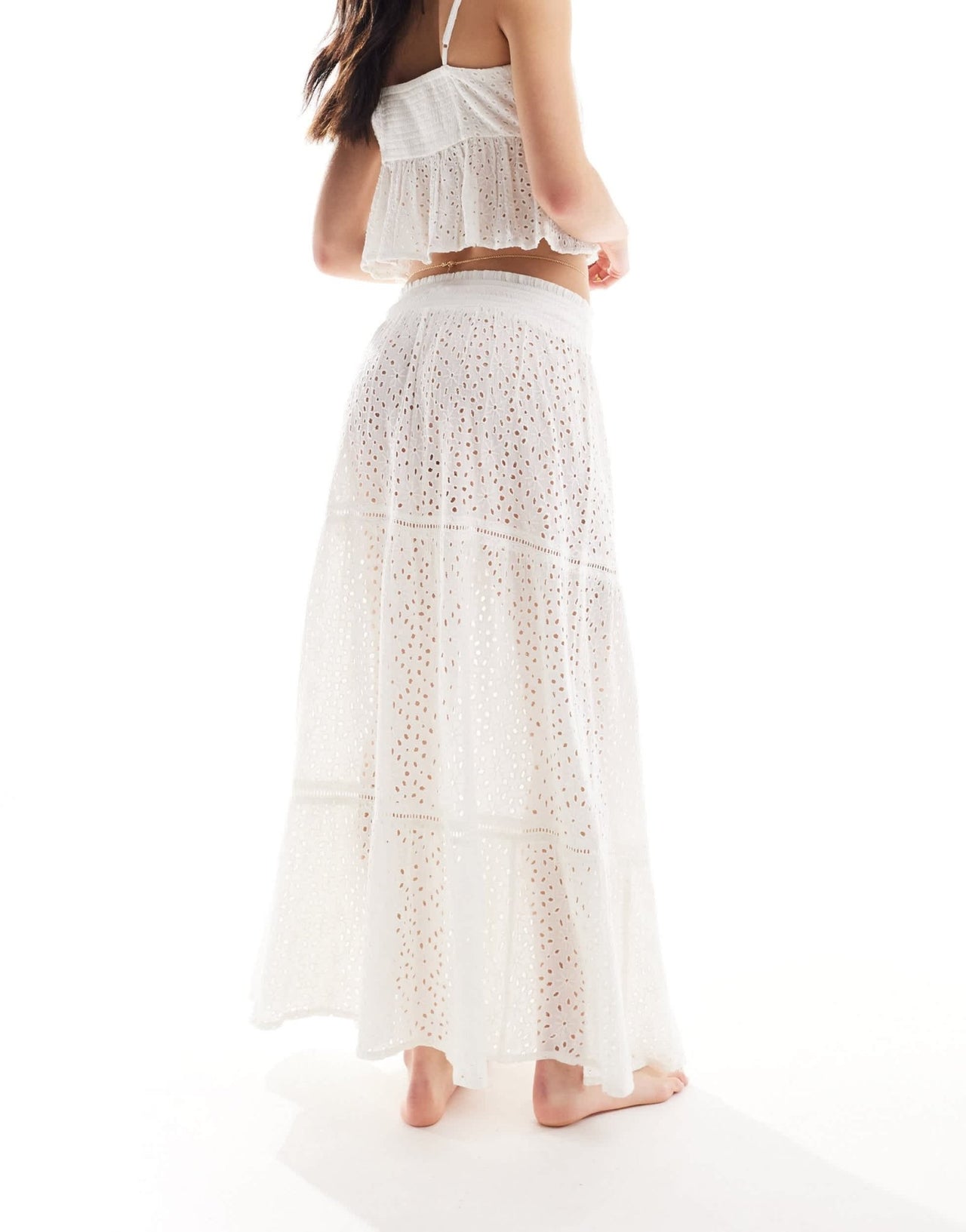 IIsla & Bird broderie maxi tiered beach skirt co - ord in white - ASOS Sample Sale