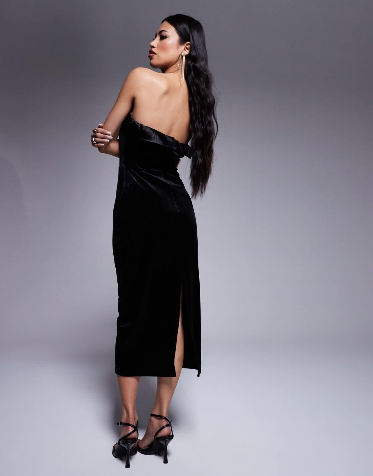 In The Style velvet bandeau midi dress with contrast satin foldover detail in black - ASOS Sample Sale