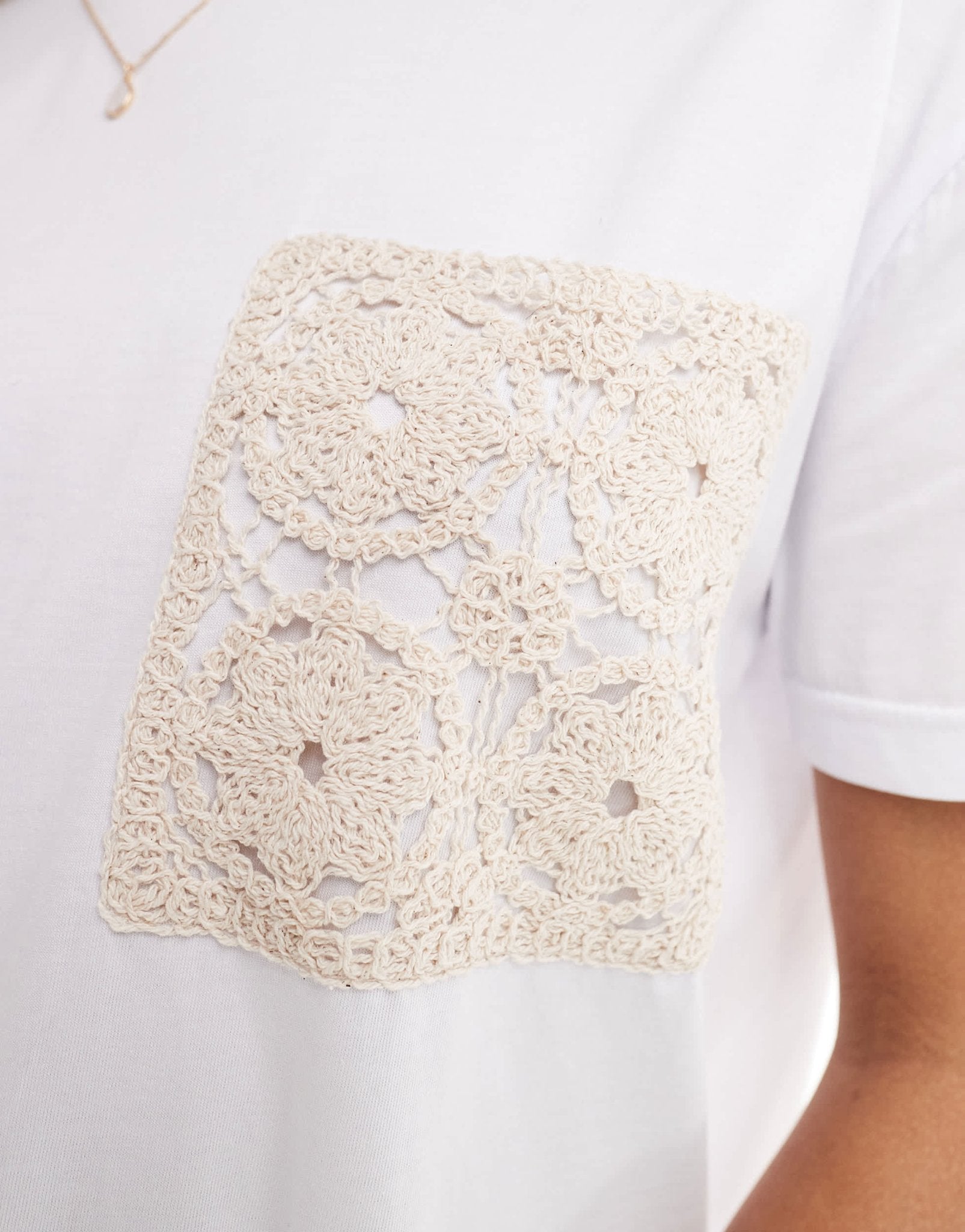In The Style x Perrie Sian crochet pocket detail t-shirt in white - ASOS Sample Sale