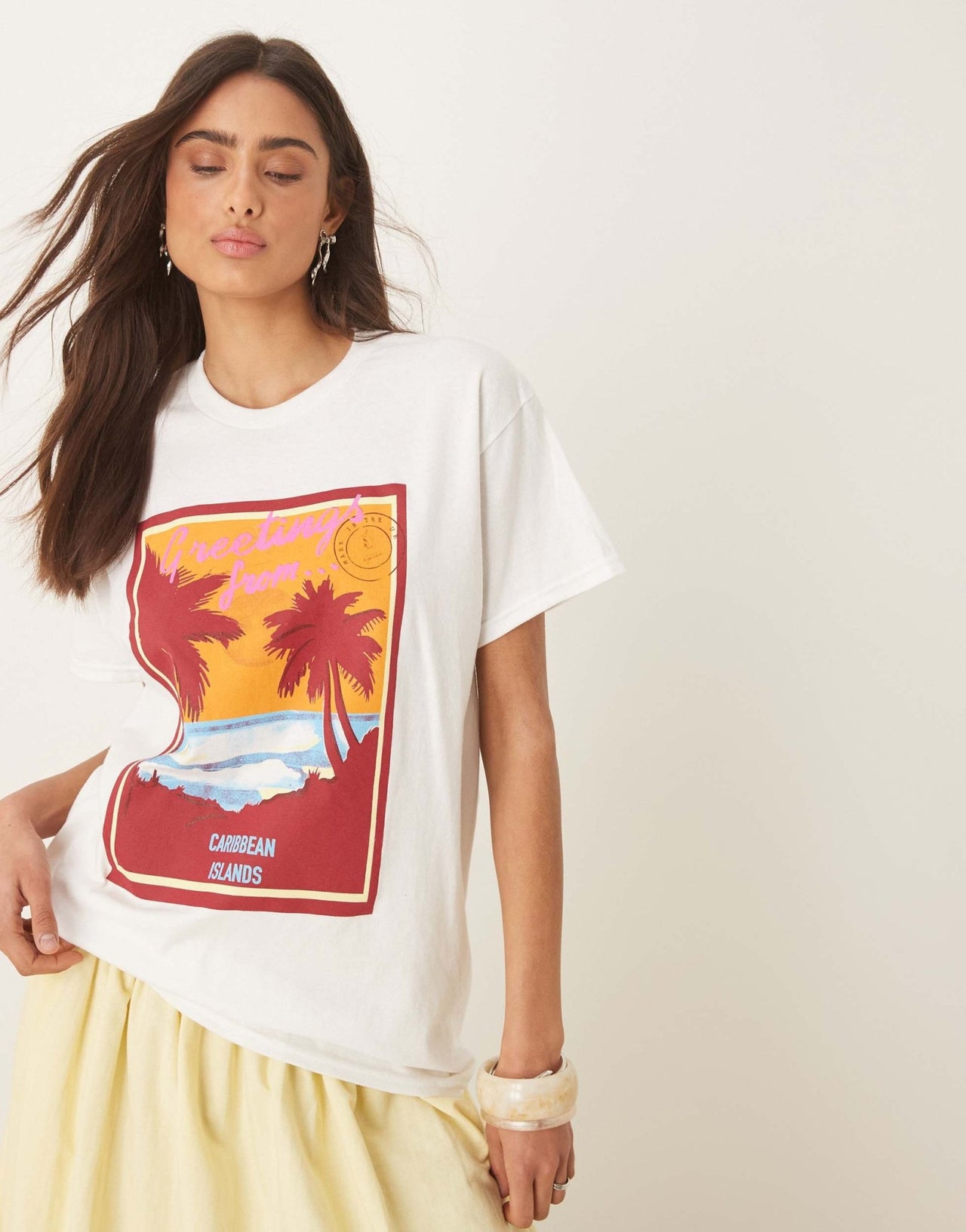Isabelle Pennington - Edmead postcard T-shirt in white - ASOS Sample Sale