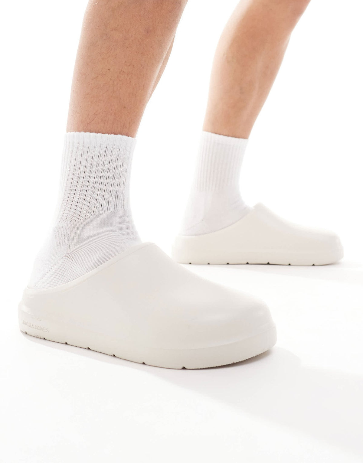 Jack & Jones moulded mule in cream - ASOS Sample Sale