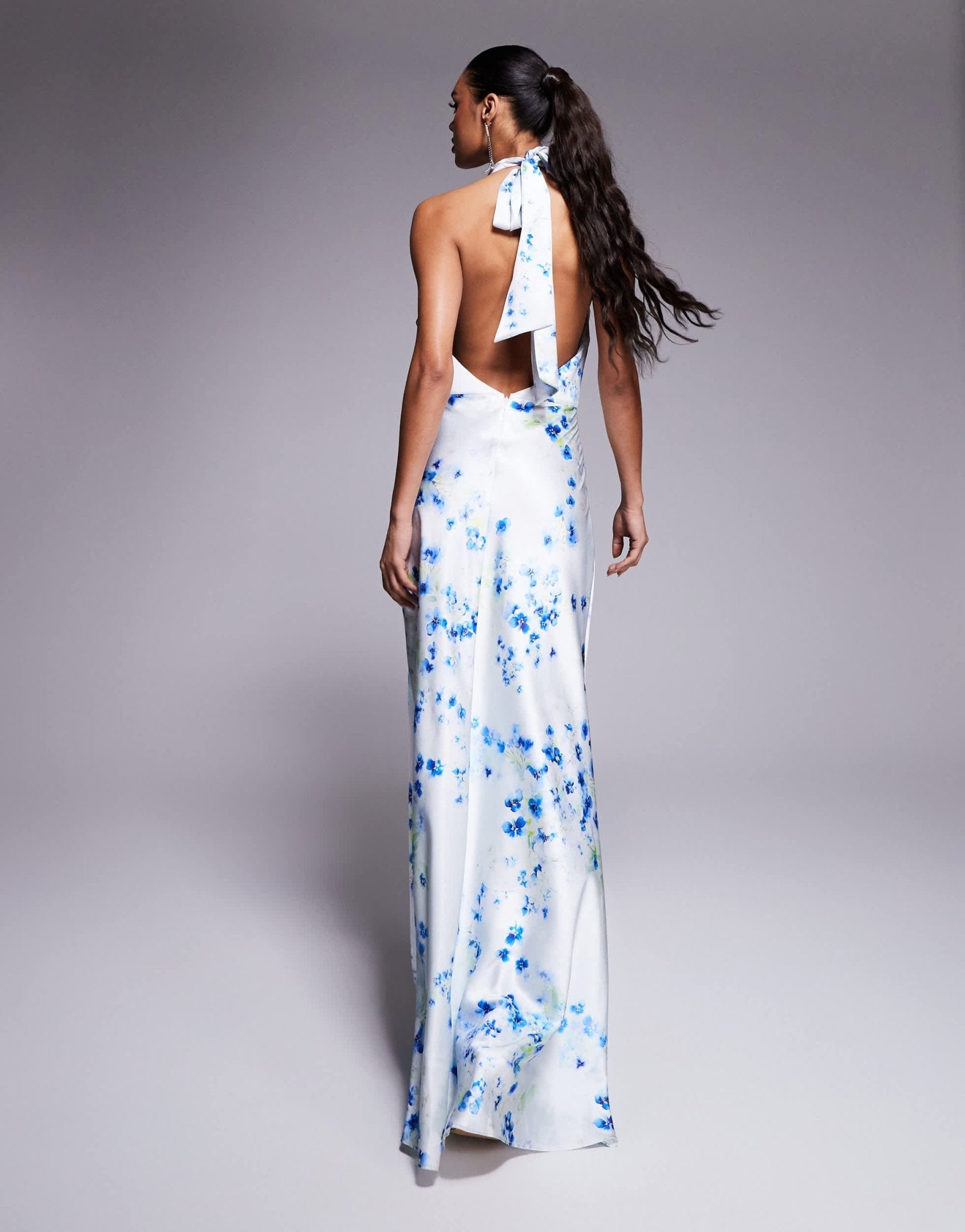 Jarlo cowl halter neck satin maxi dress in blue floral – ASOS Sample Sale Jarlo cowl halter neck satin maxi dress in blue floral – ASOS Sample Sale