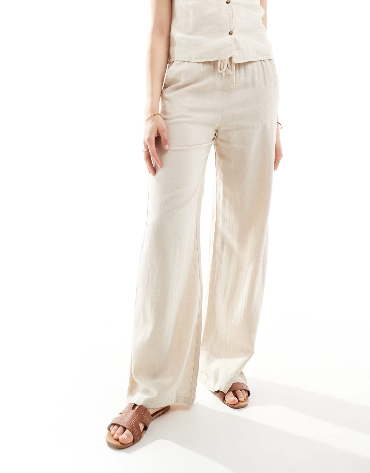 JDY Tall loose fit linen mix trouser co - ord in beige - ASOS Sample Sale